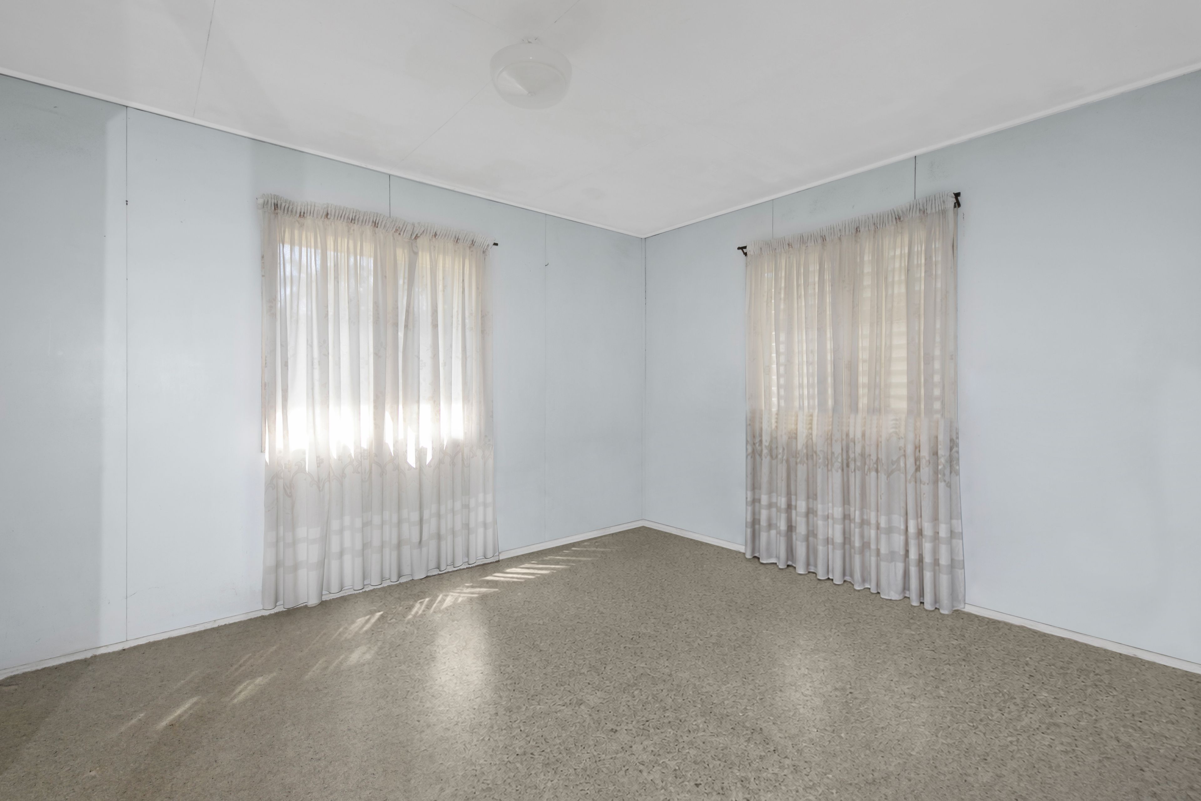 46 Delville Avenue — photo 8 of 12