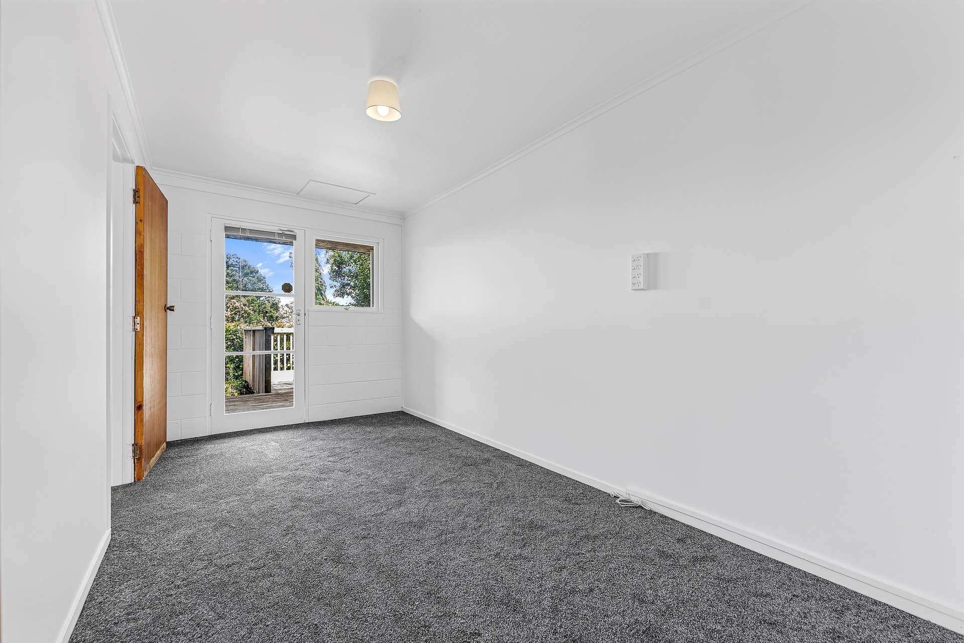 407 Don Buck Road photo 22