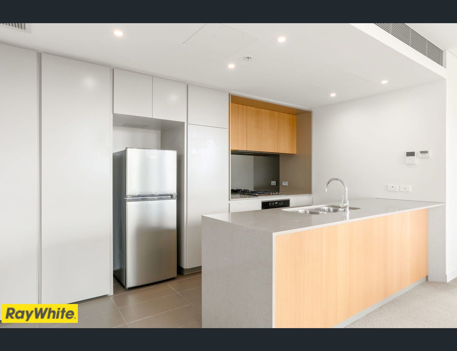 509/6 Ebsworth Street — photo from Ray White The Horizon Group - East