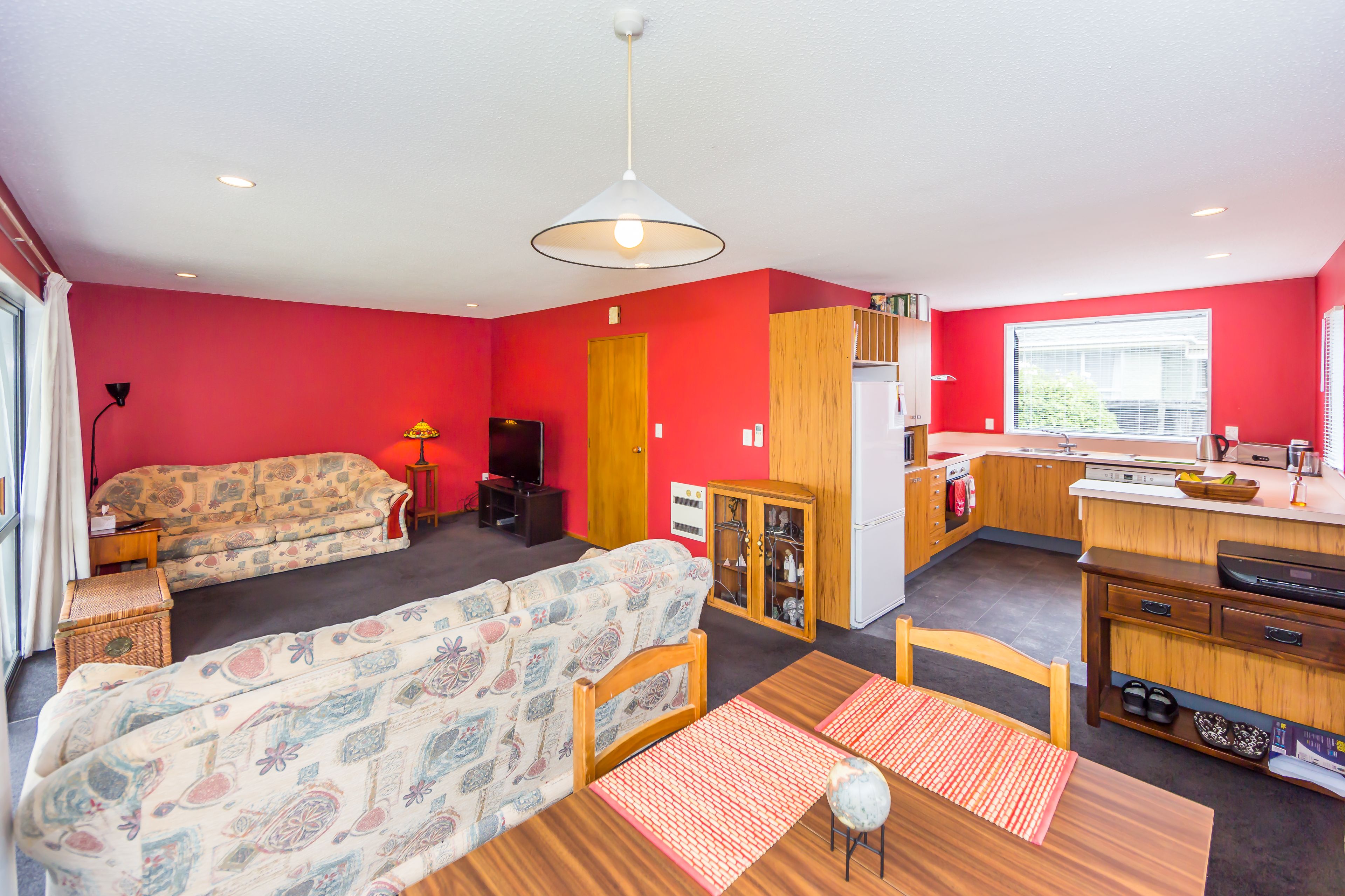 2/274 Main North Road, Redwood, Christchurch City