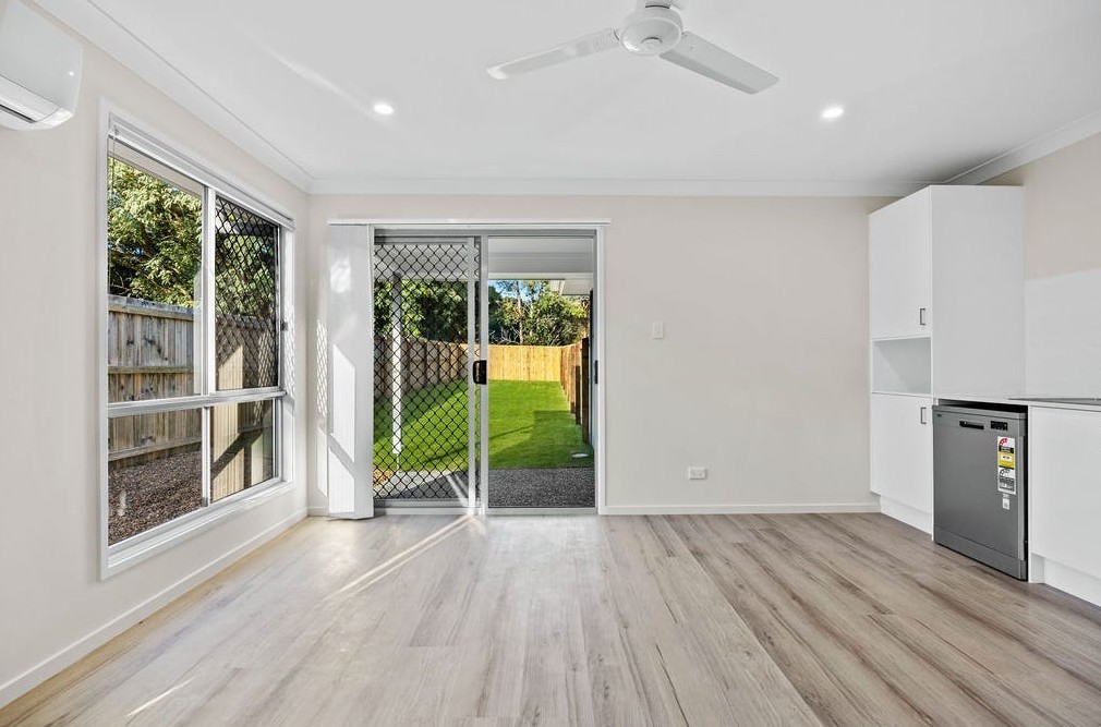 2/43 Andrew Street, Bundamba, QLD 4304