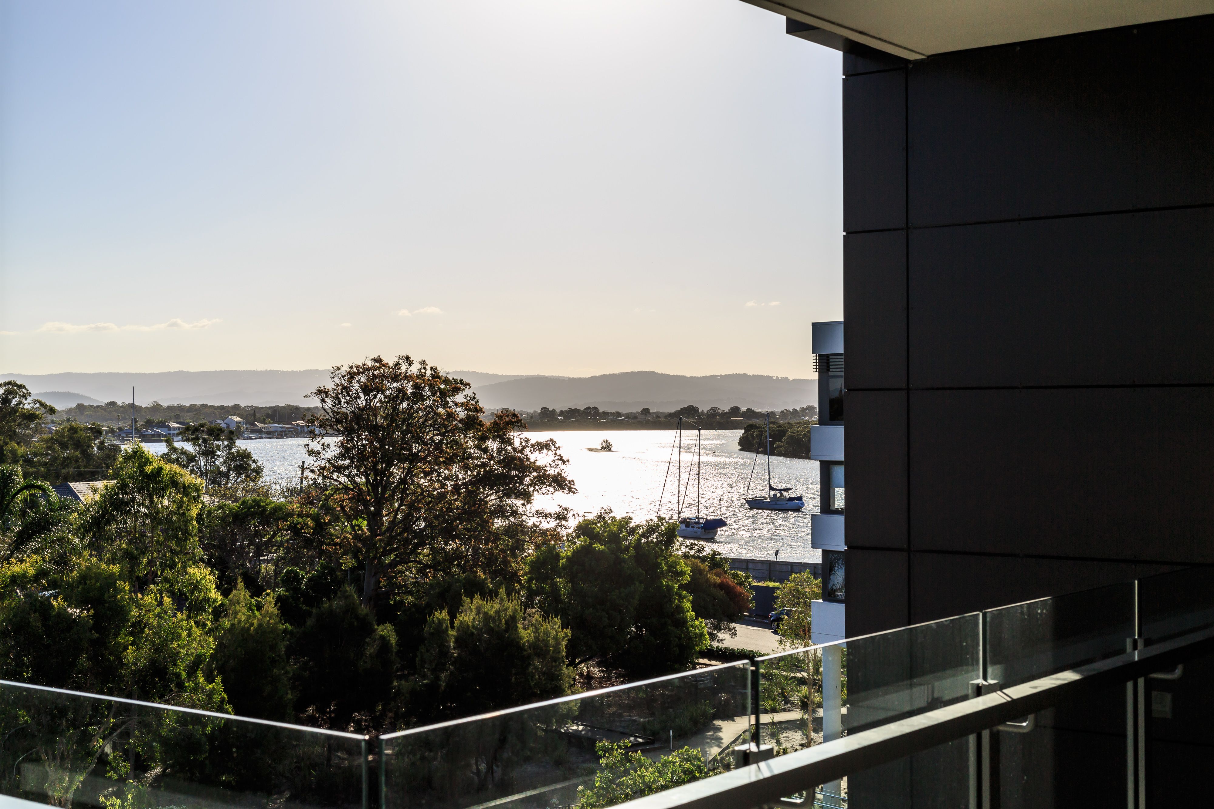 1404/1 Sunset Avenue, Paradise Point, QLD 4216