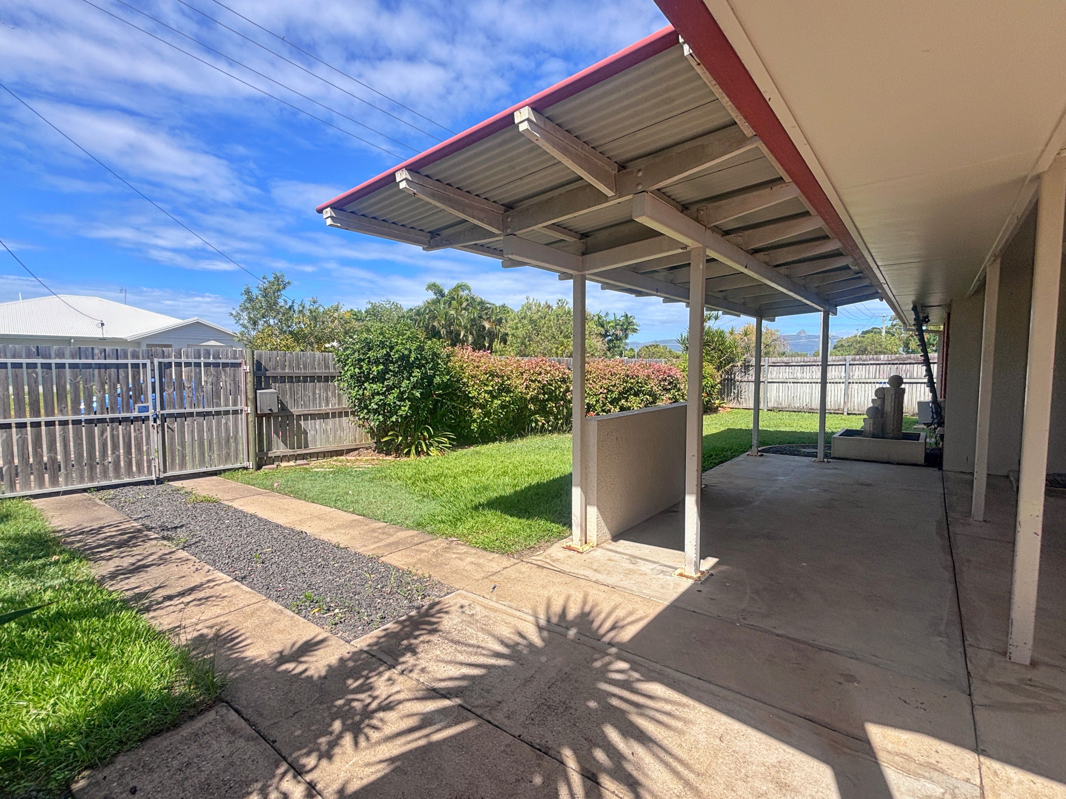 28 Josephine Crescent, Rasmussen, QLD 4815