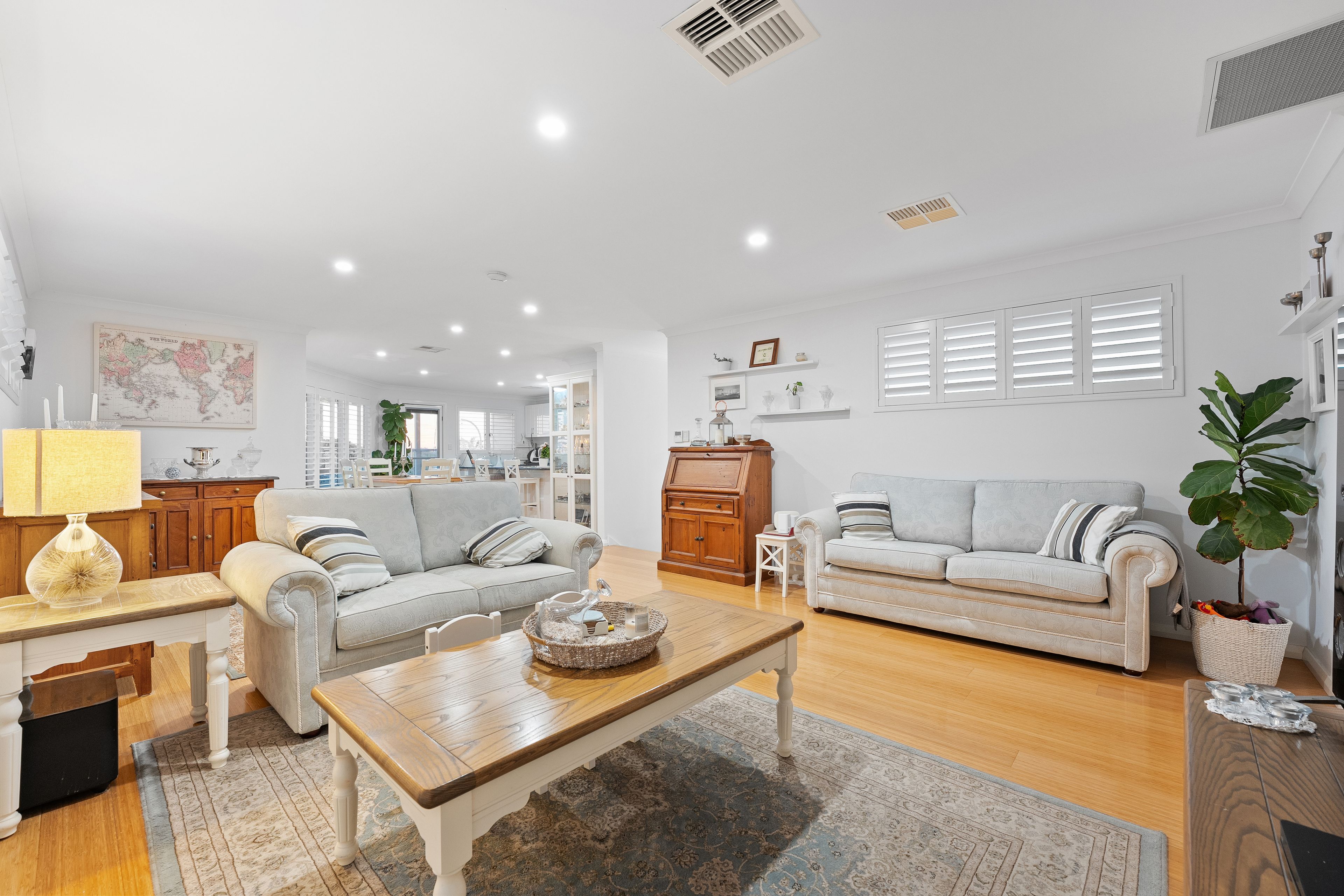 32A Watts Road — photo 10 of 30
