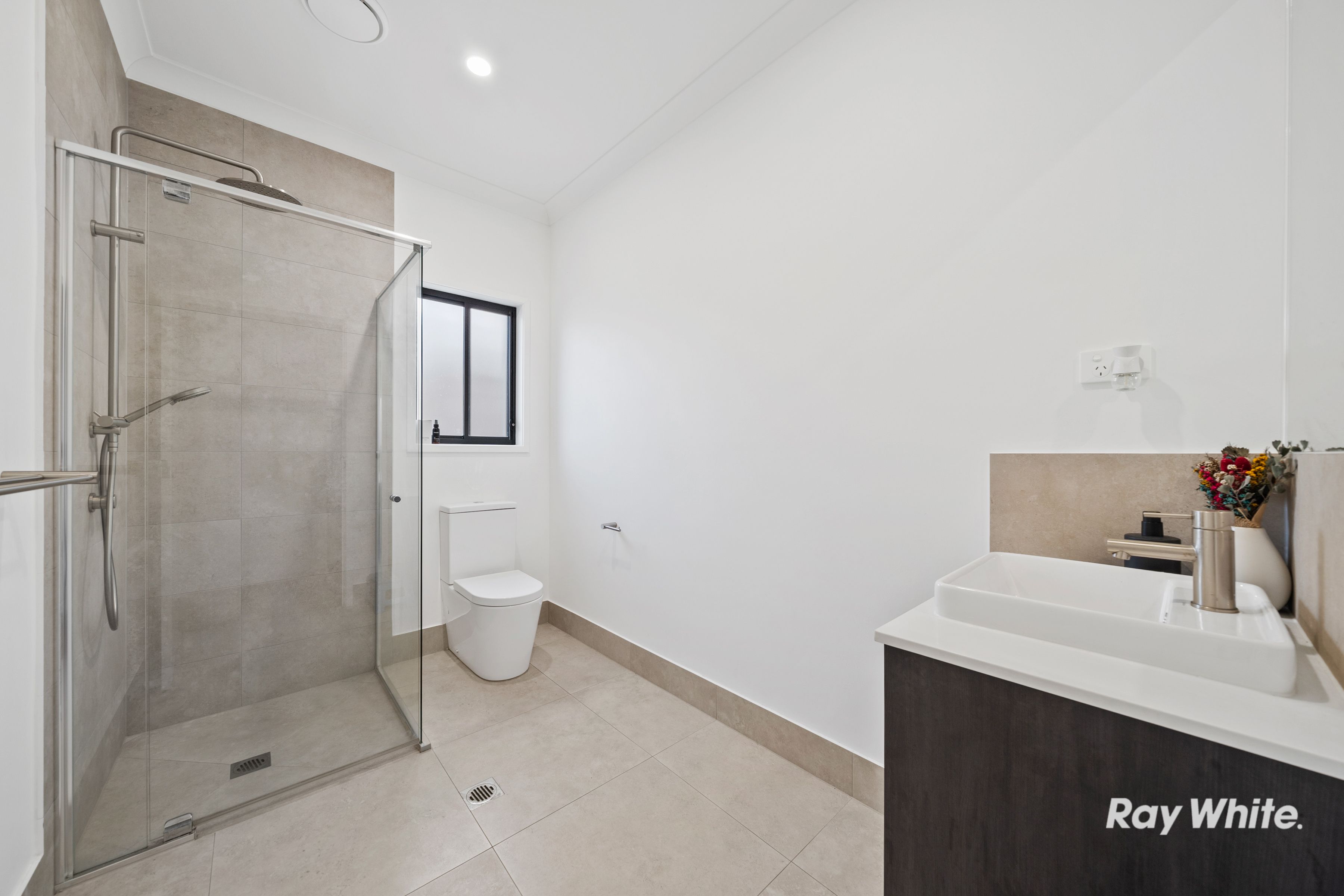 38 Hilary Street — photo 18 of 23