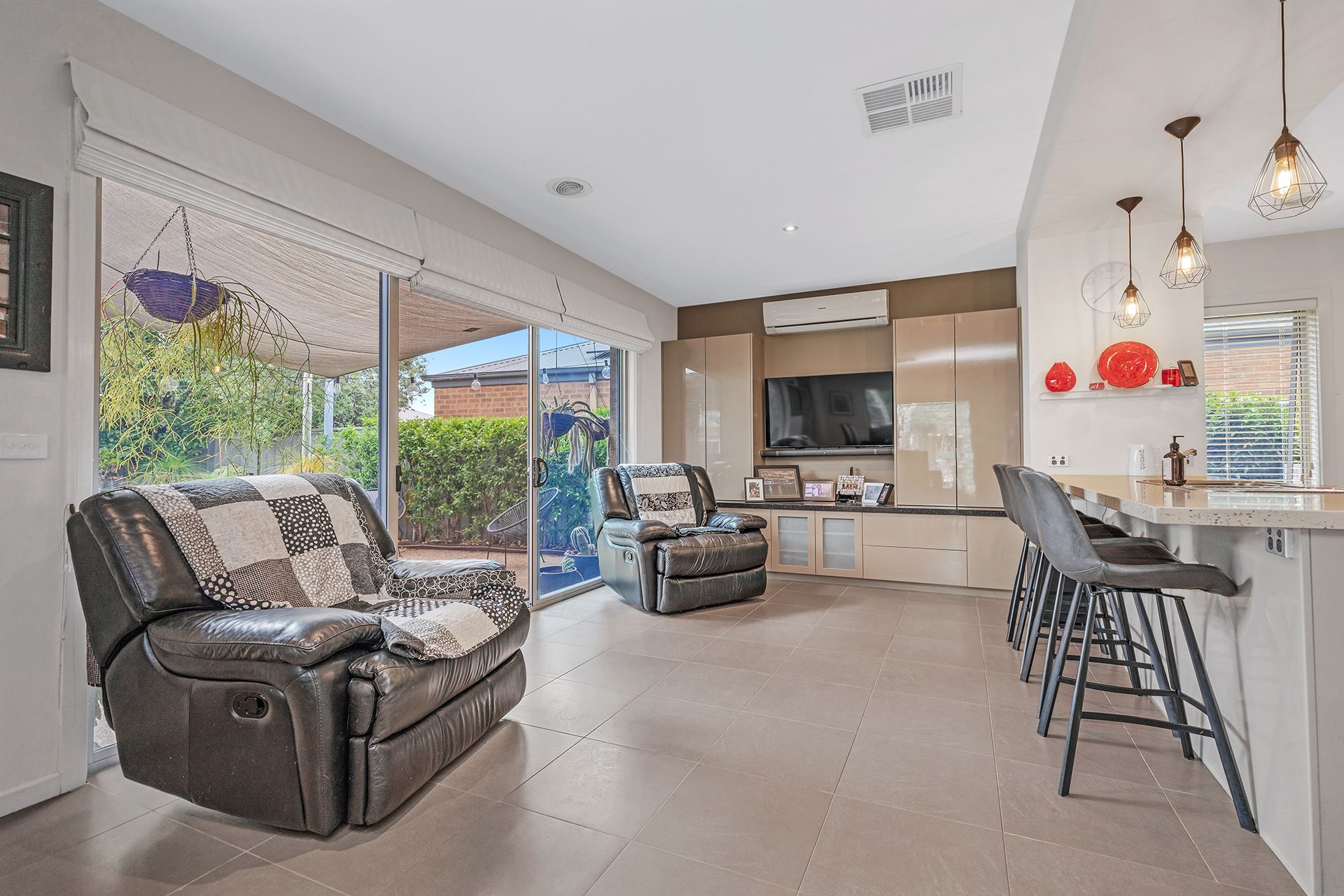 5 Canterbury Place — photo 6 of 24