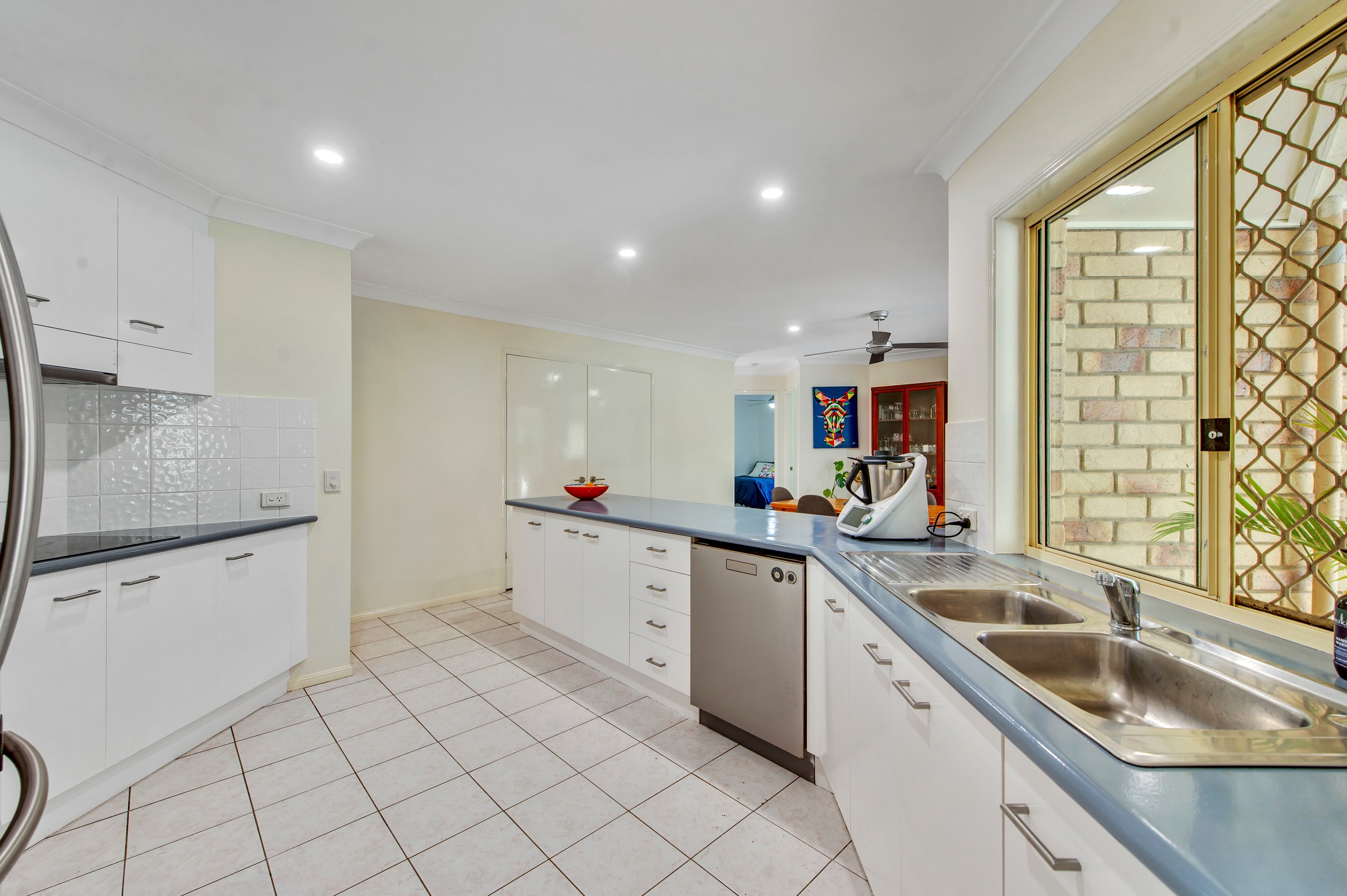 17 Settlers Circuit, Forest Lake, QLD 4078
