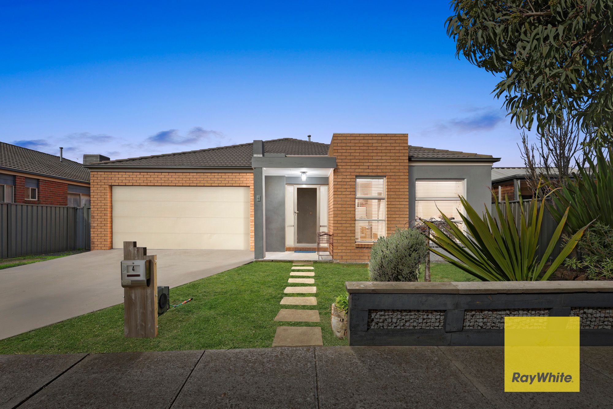 4 Jupiter Avenue — photo from Ray White Mernda