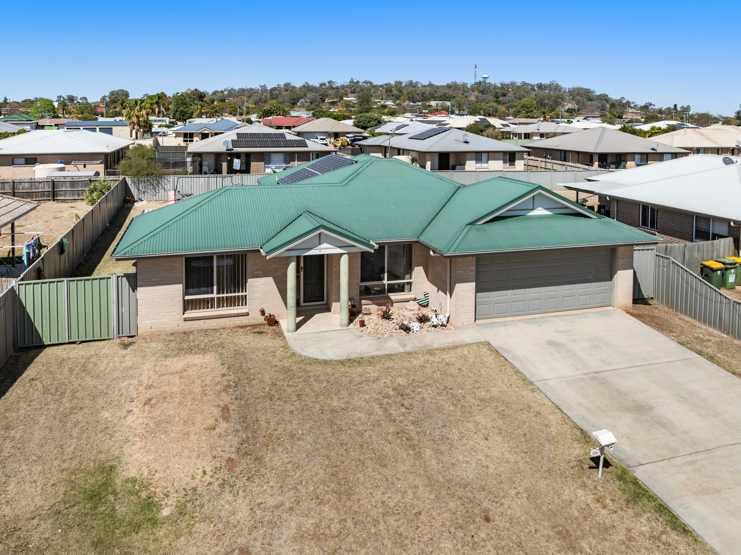 16 Clive Street, Oakey, QLD 4401