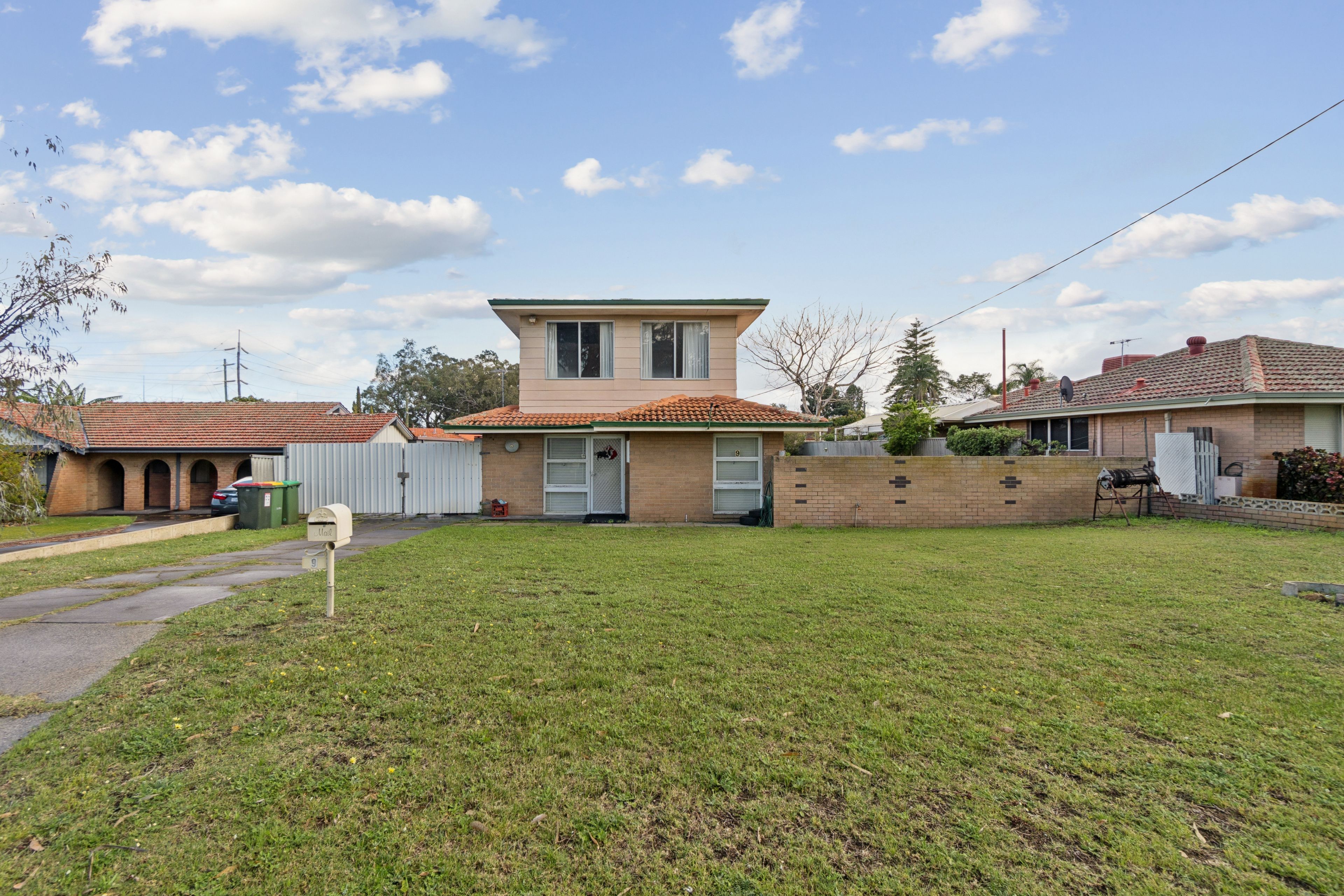 9 Drake Way — photo from Ray White Whiteman & Associates