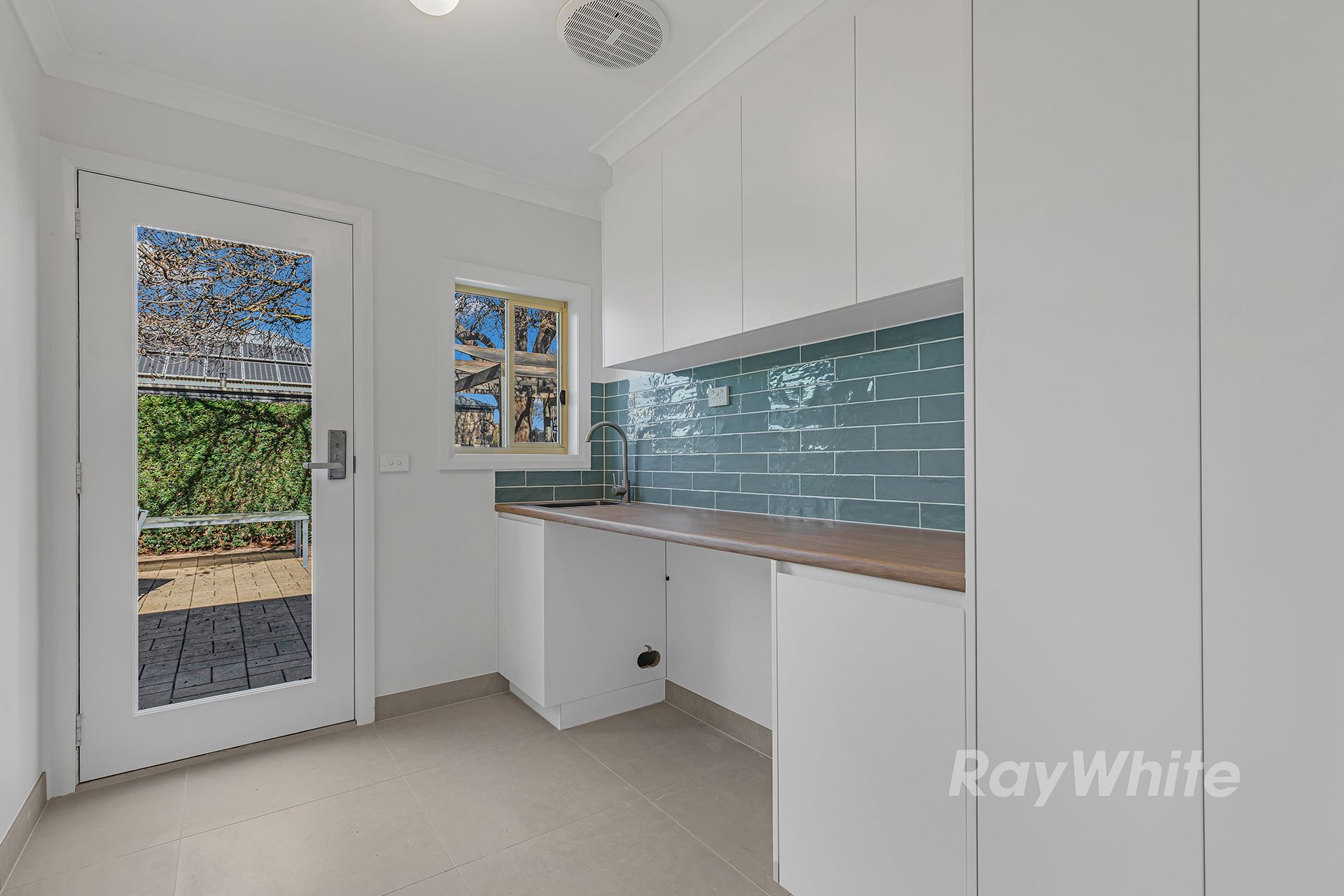50 Francis Street — photo 23 of 27