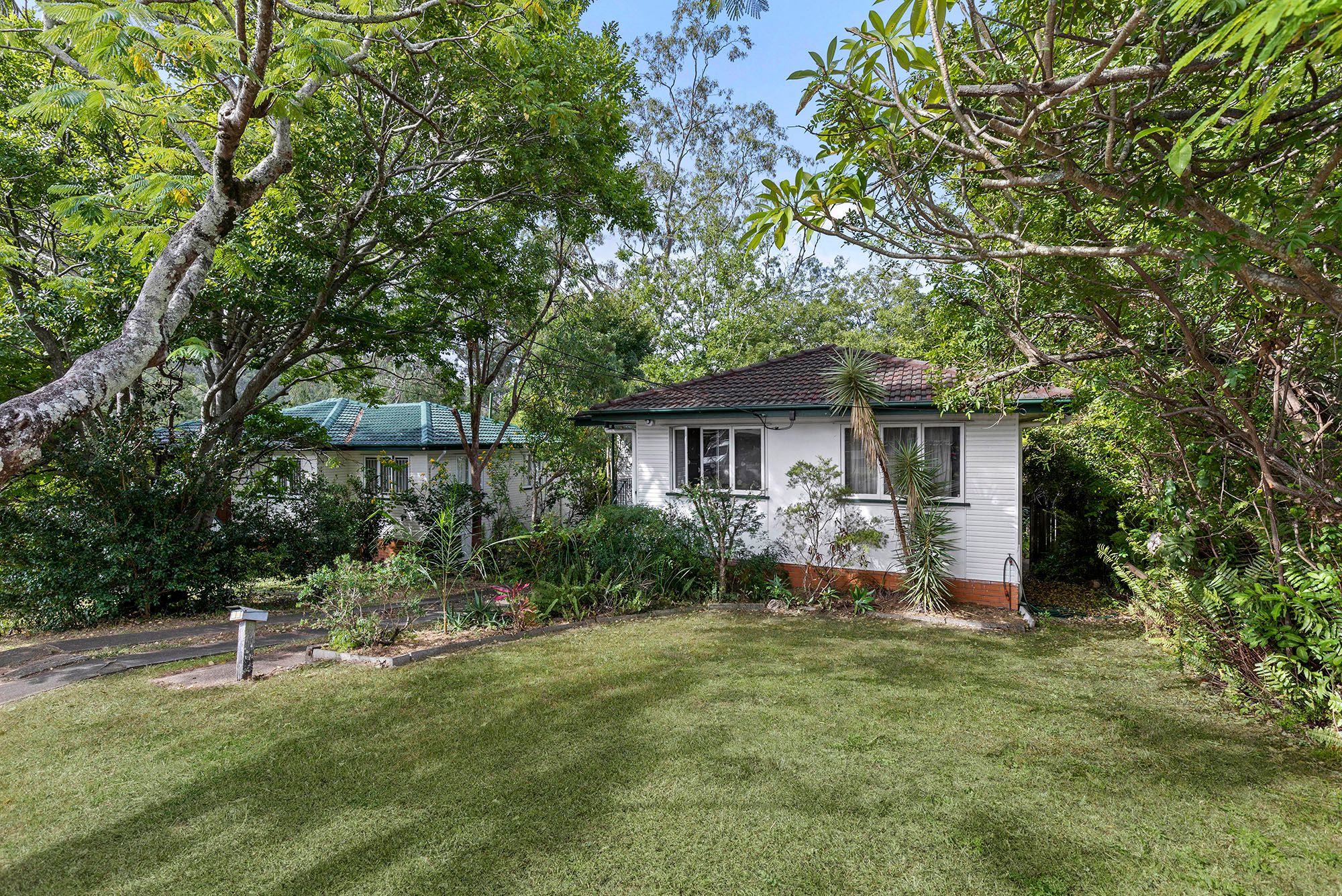 10 Karowara Street, The Gap, QLD 4061