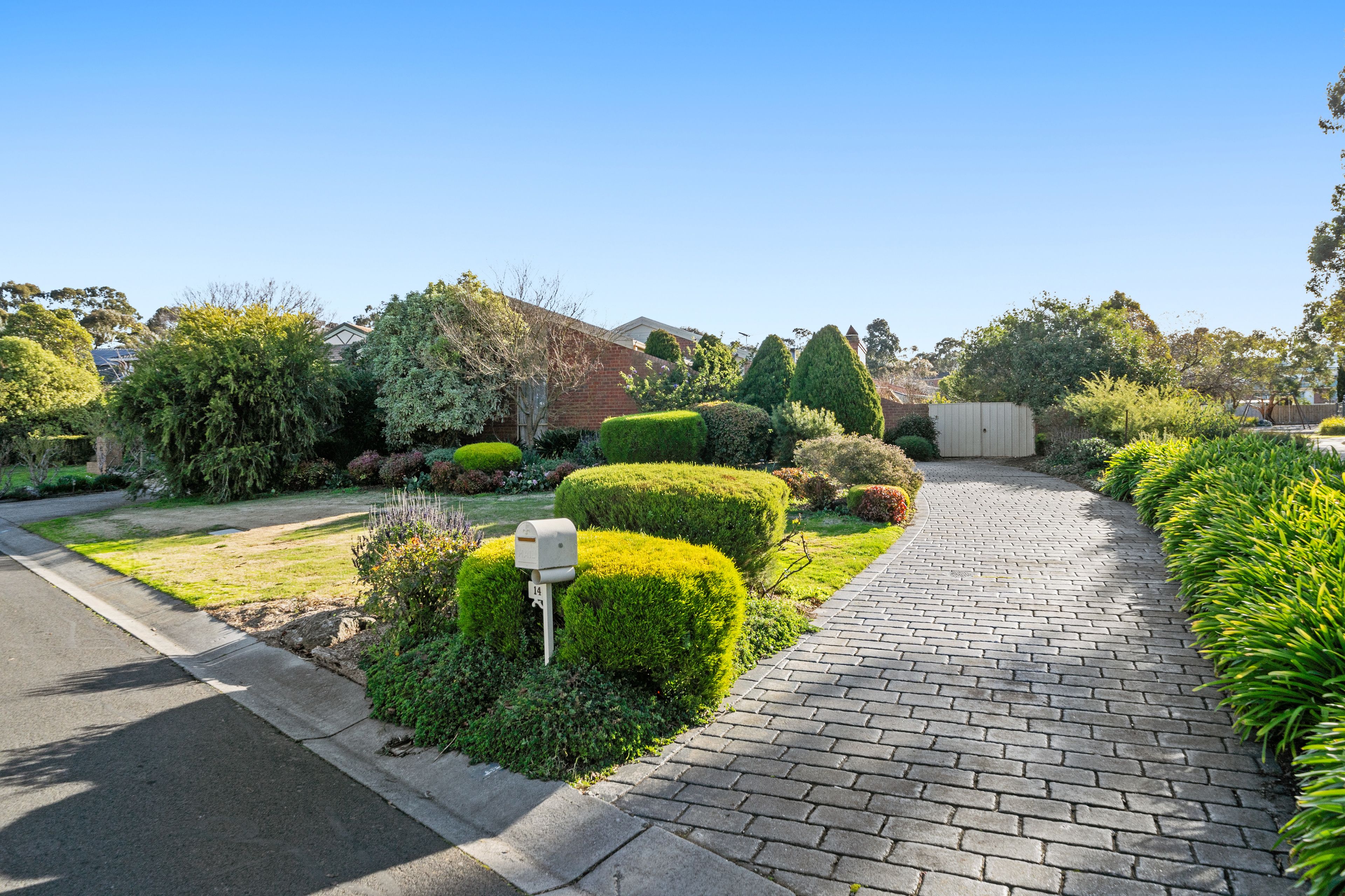 14 Lachlan Court, Sunbury, VIC 3429
