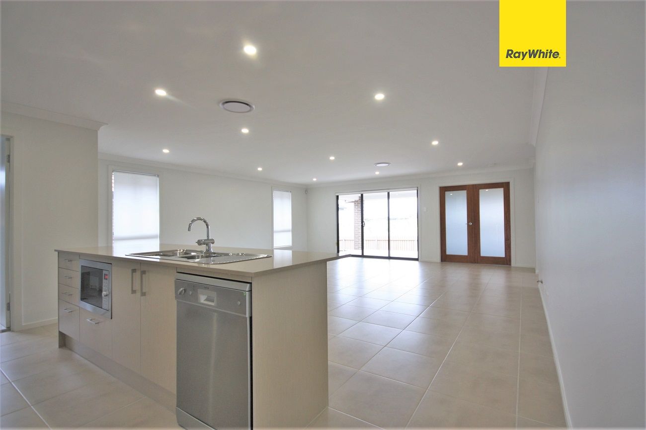 53 Bluebell Crescent, Spring Farm, NSW 2570