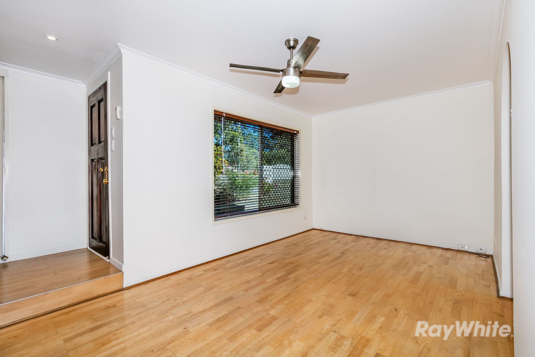 1/111 Station Road, Woodridge, QLD 4114
