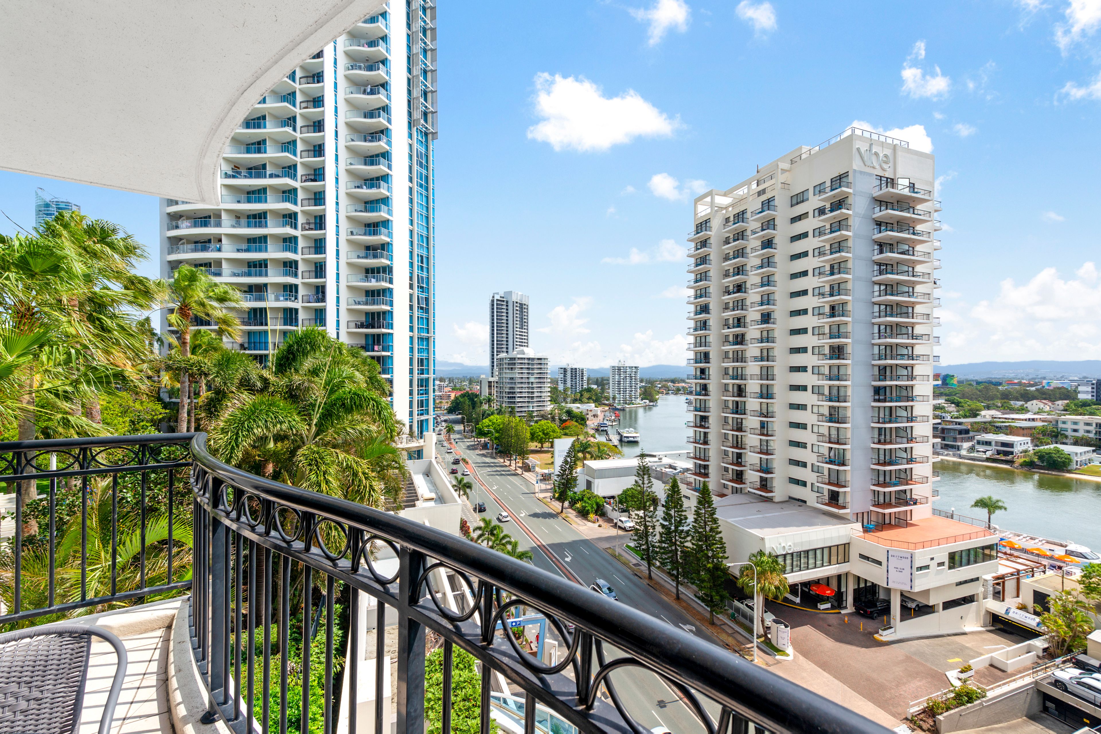 2087/23 Ferny Avenue, Surfers Paradise, QLD 4217 - Sold Apartment - Ray ...