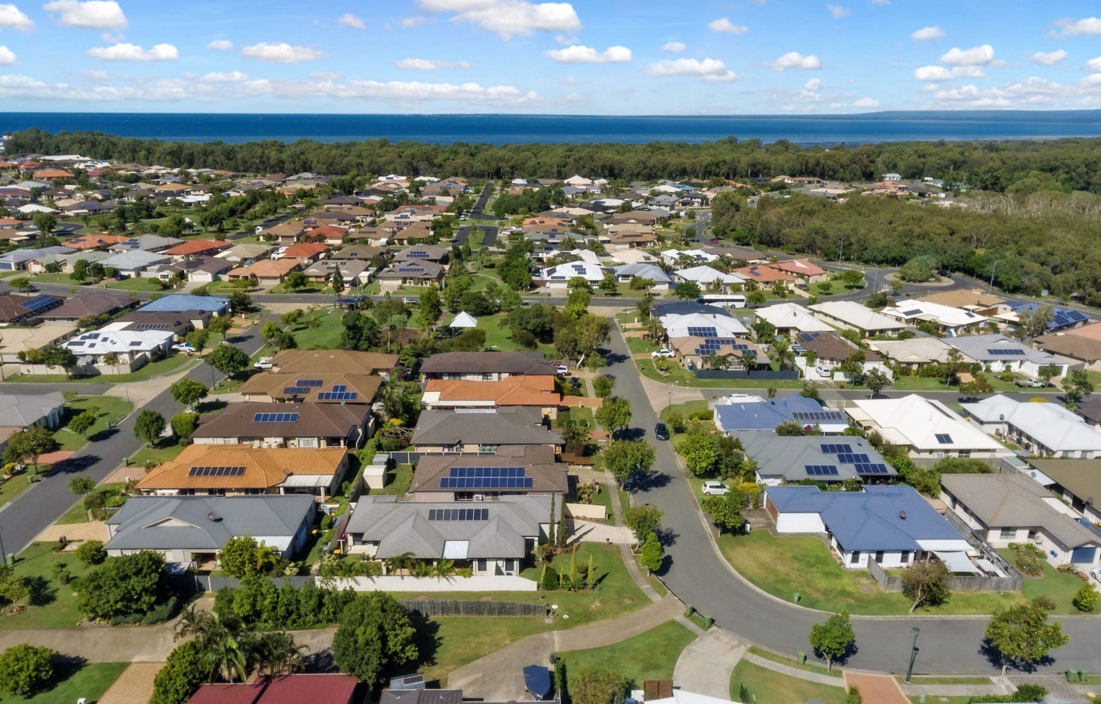 10 Corrimal Place, Sandstone Point, QLD 4511