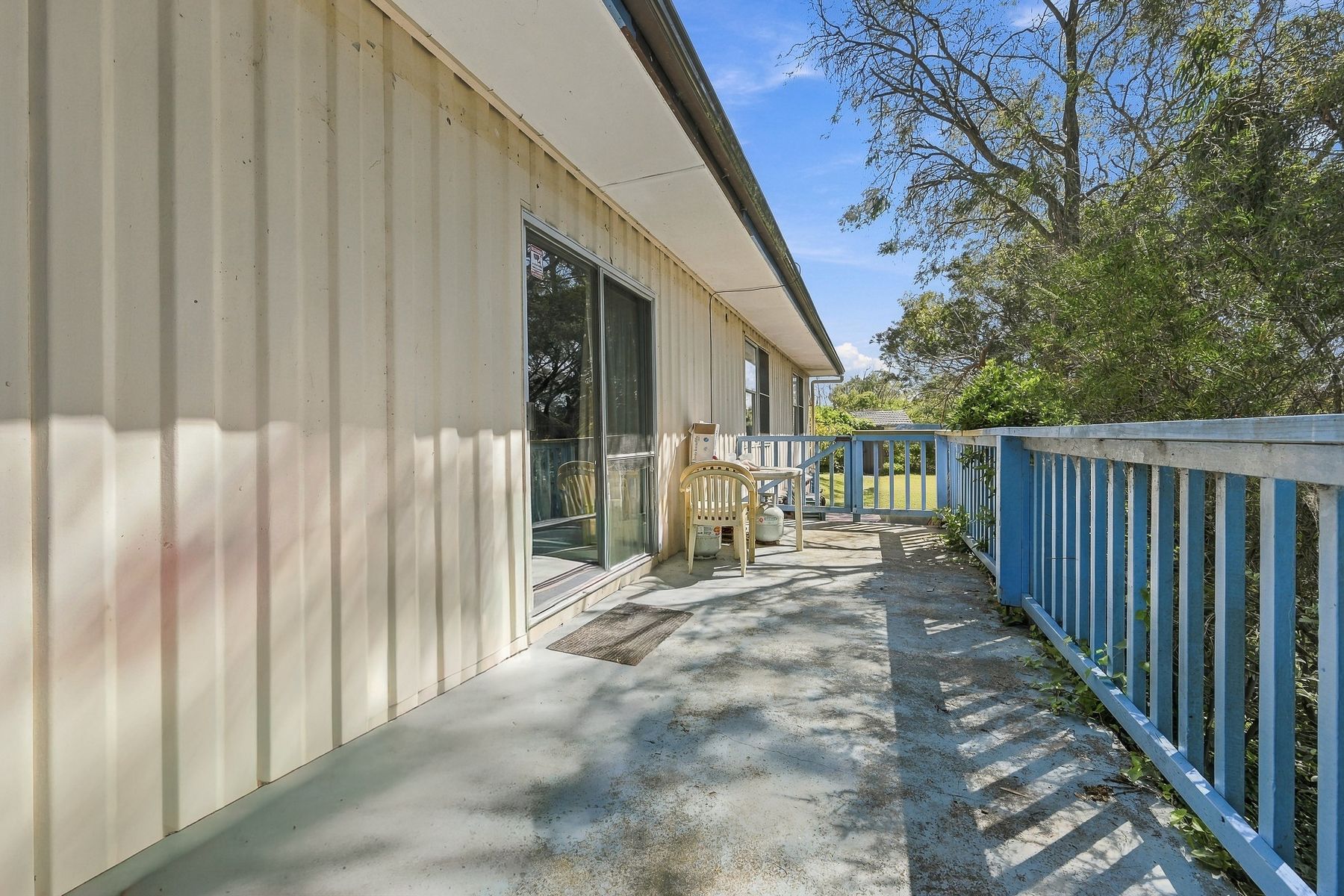 103 Bayview Avenue — photo 3 of 14