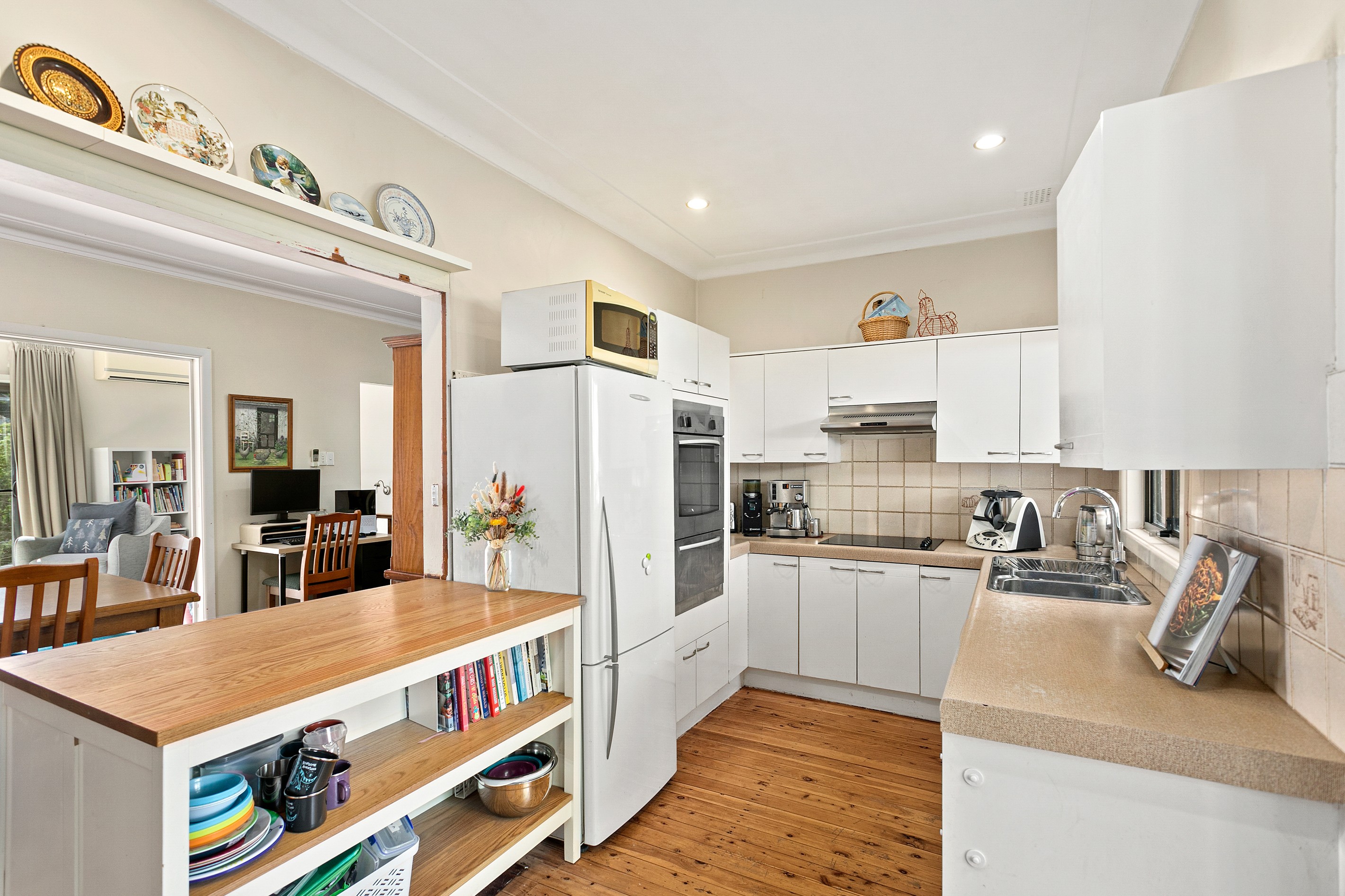 39 Tenth Avenue, Oyster Bay, NSW 2225