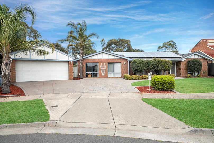 5 Burridge Close, Mill Park, VIC 3082