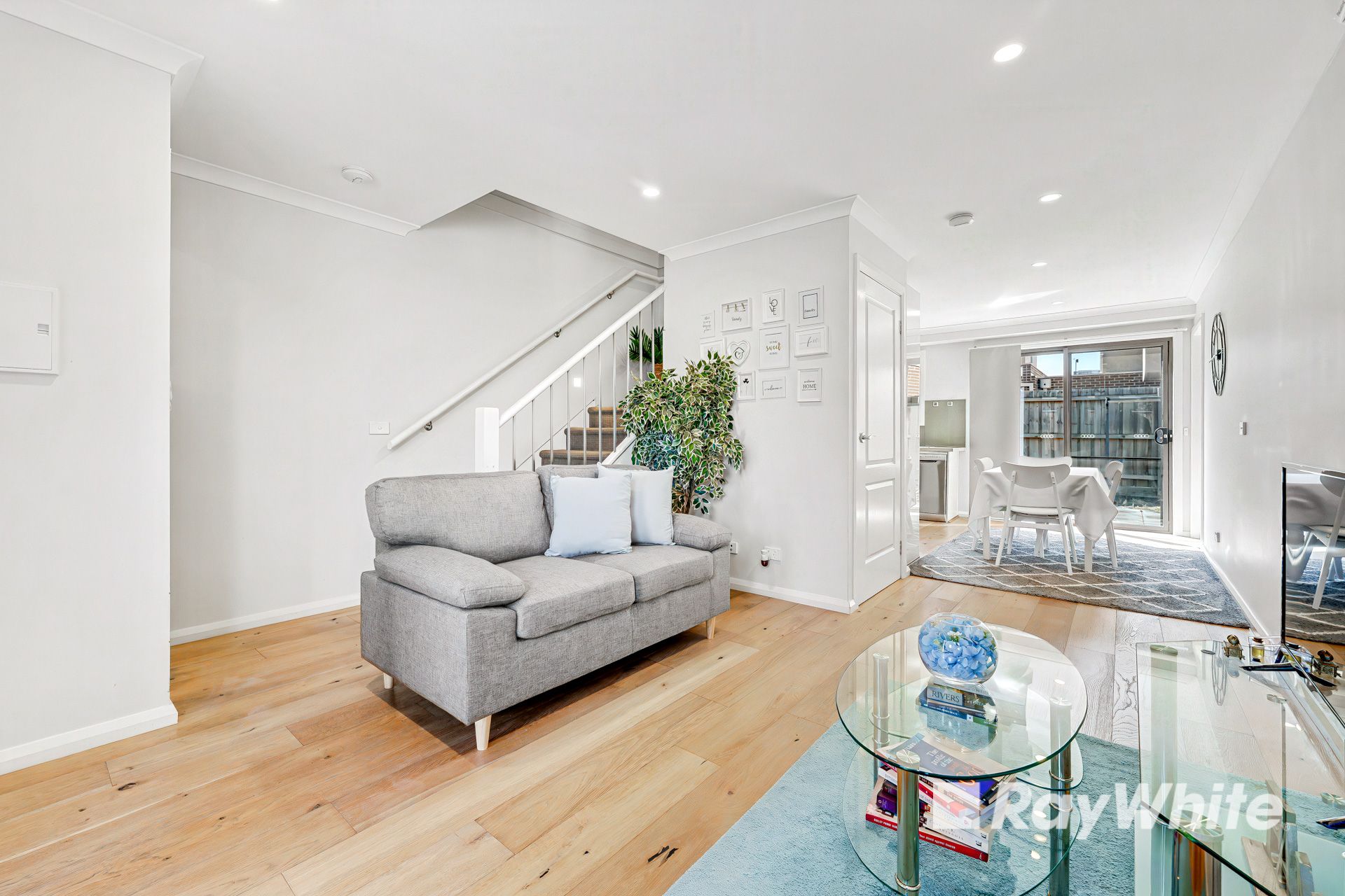 1/53A Wedge Street — photo 4 of 16
