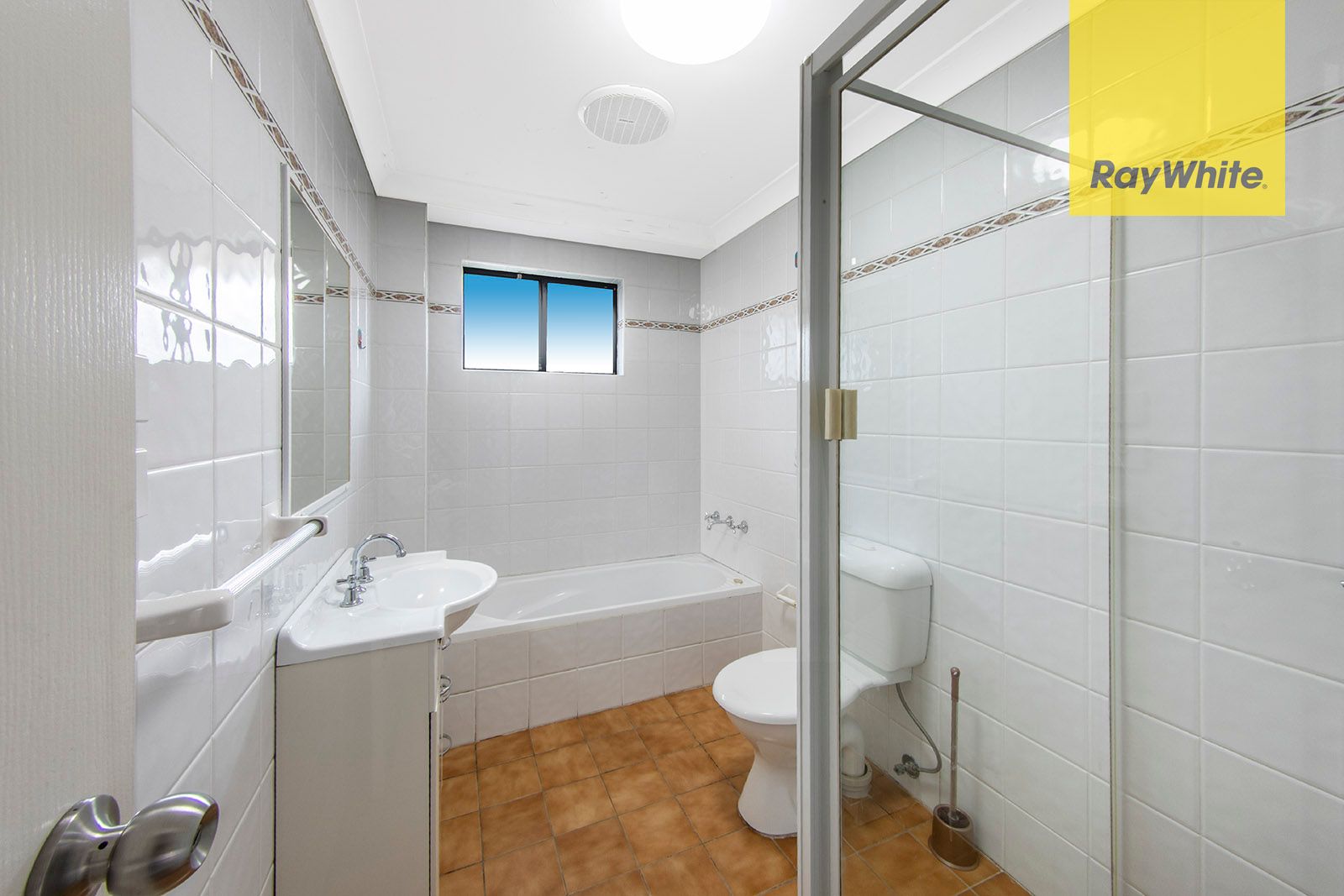 8/39-43 Fennell Street — photo 4 of 10