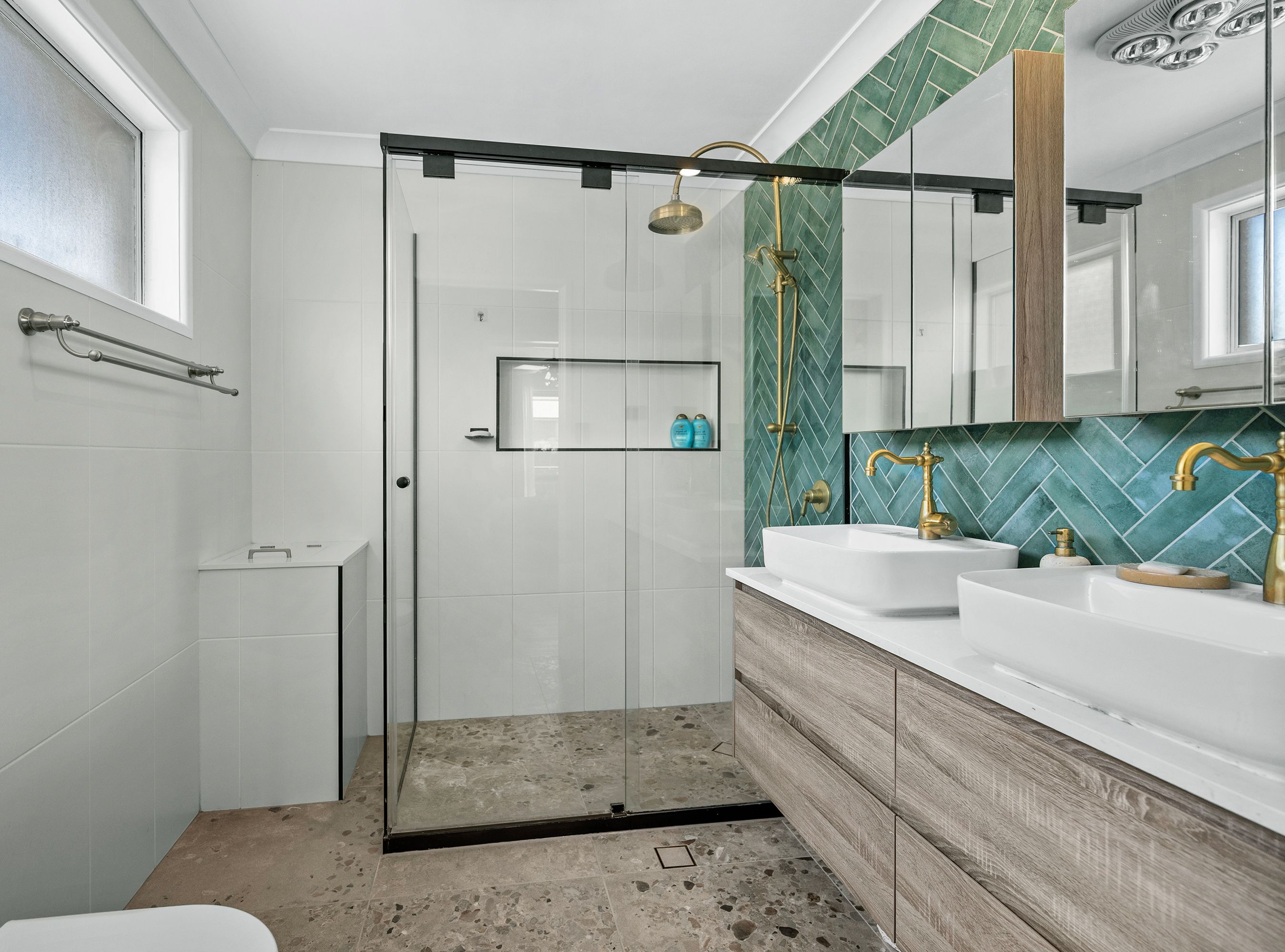 10 Tracey Street — photo 8 of 30