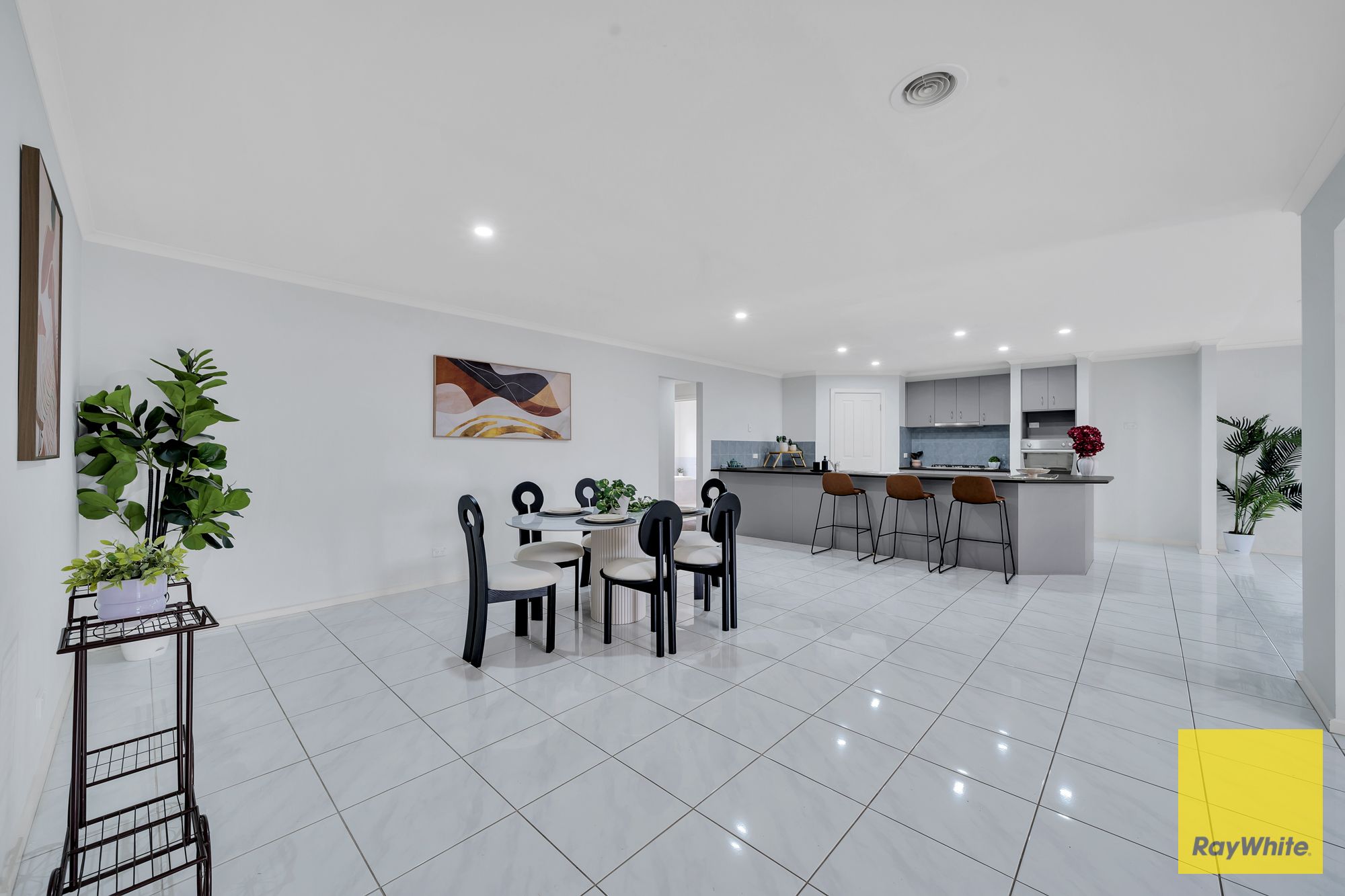 8 Eleni Place — photo 11 of 30