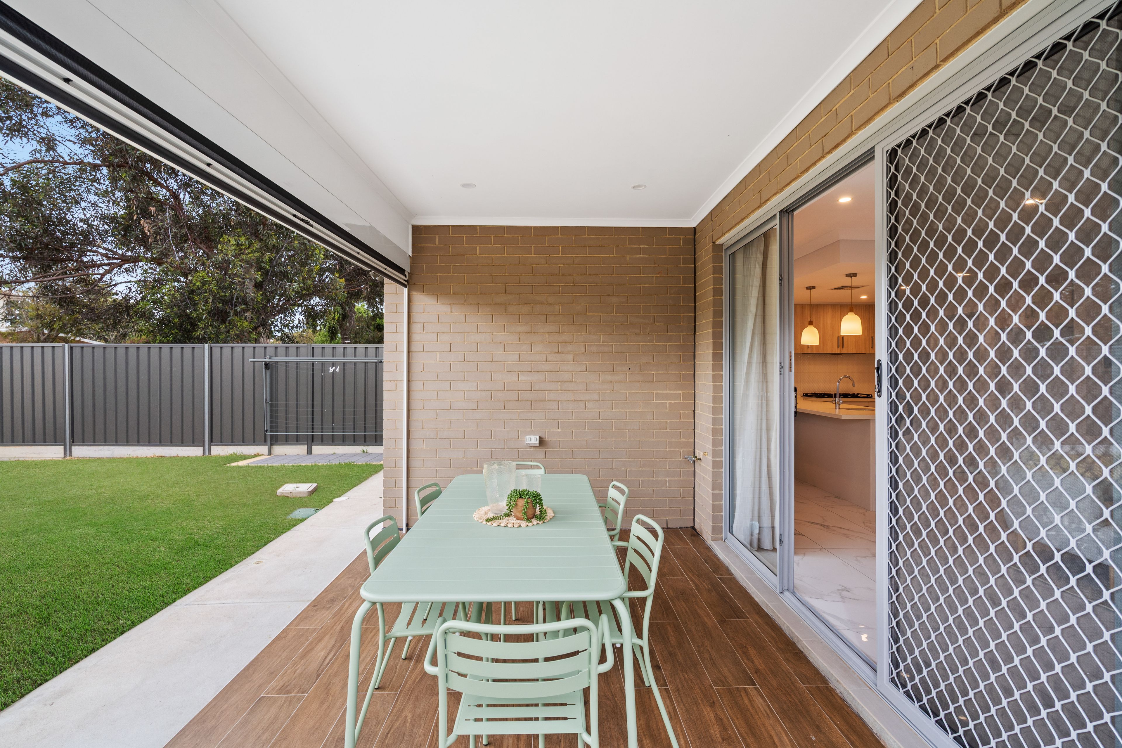 10 Colac Street — photo 23 of 25