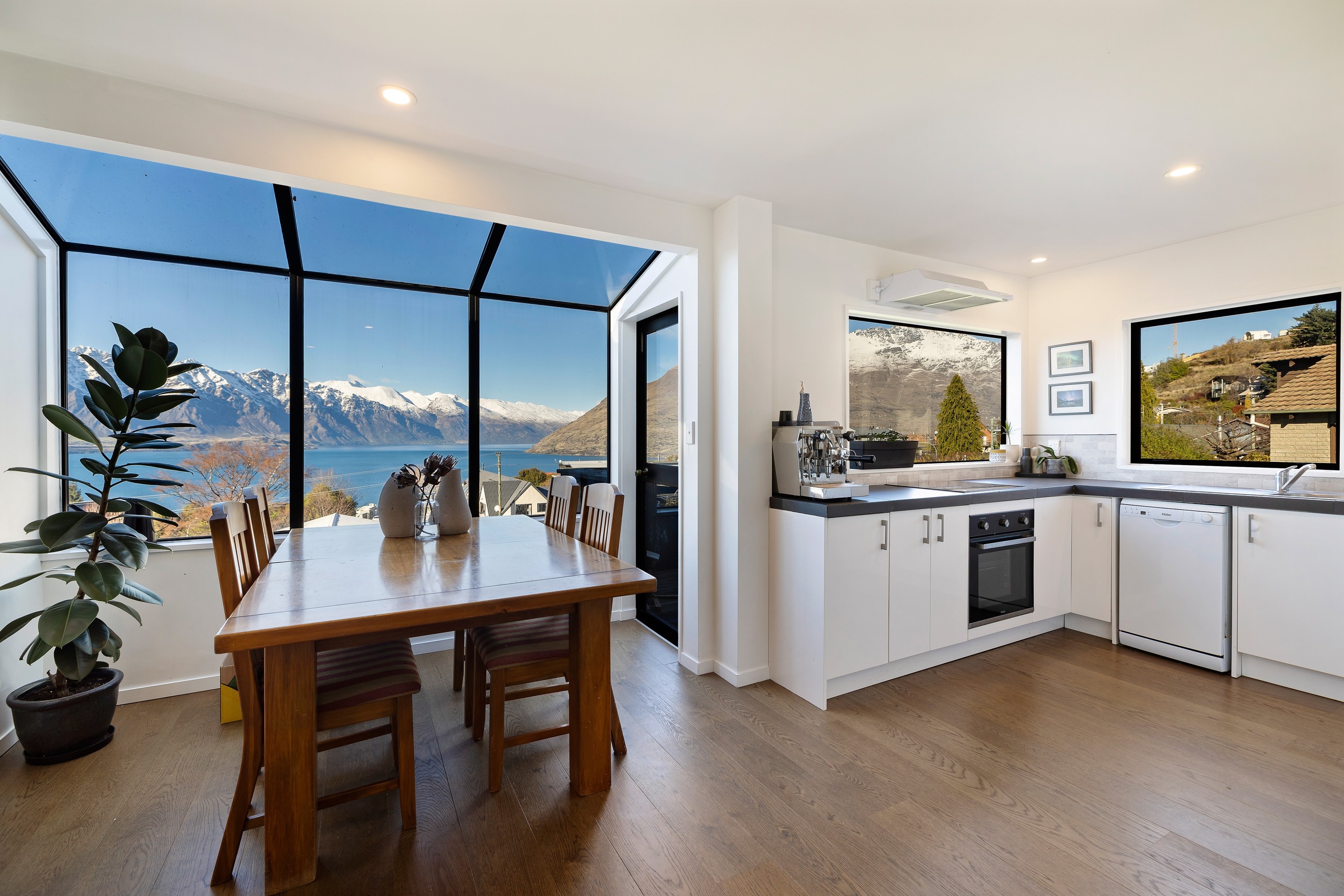 17A Wynyard Crescent, Fernhill, Queenstown Lakes District