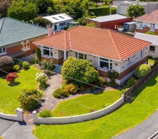 16 Somerville Street, Andersons Bay, Dunedin City 9013 Leased House