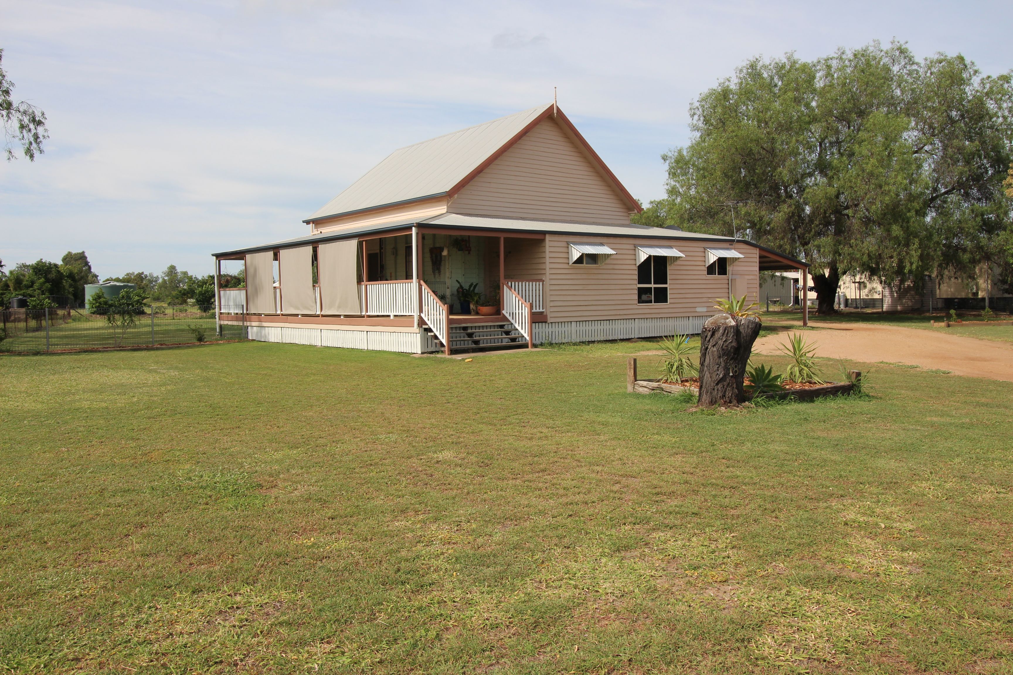 18 Rodeo Court, Emerald, QLD 4720