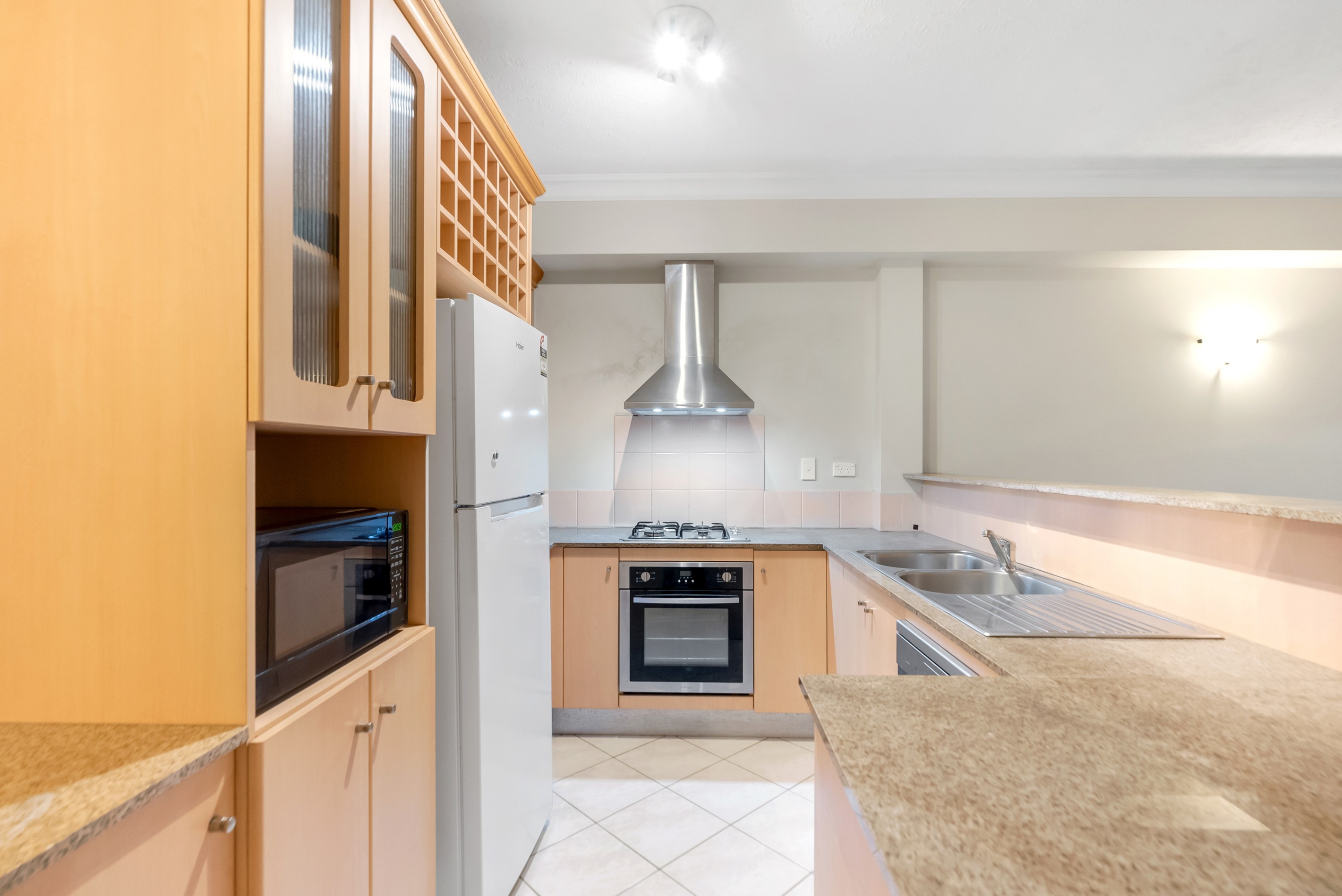 1406/2-10 Greenslopes Street, Cairns North, QLD 4870