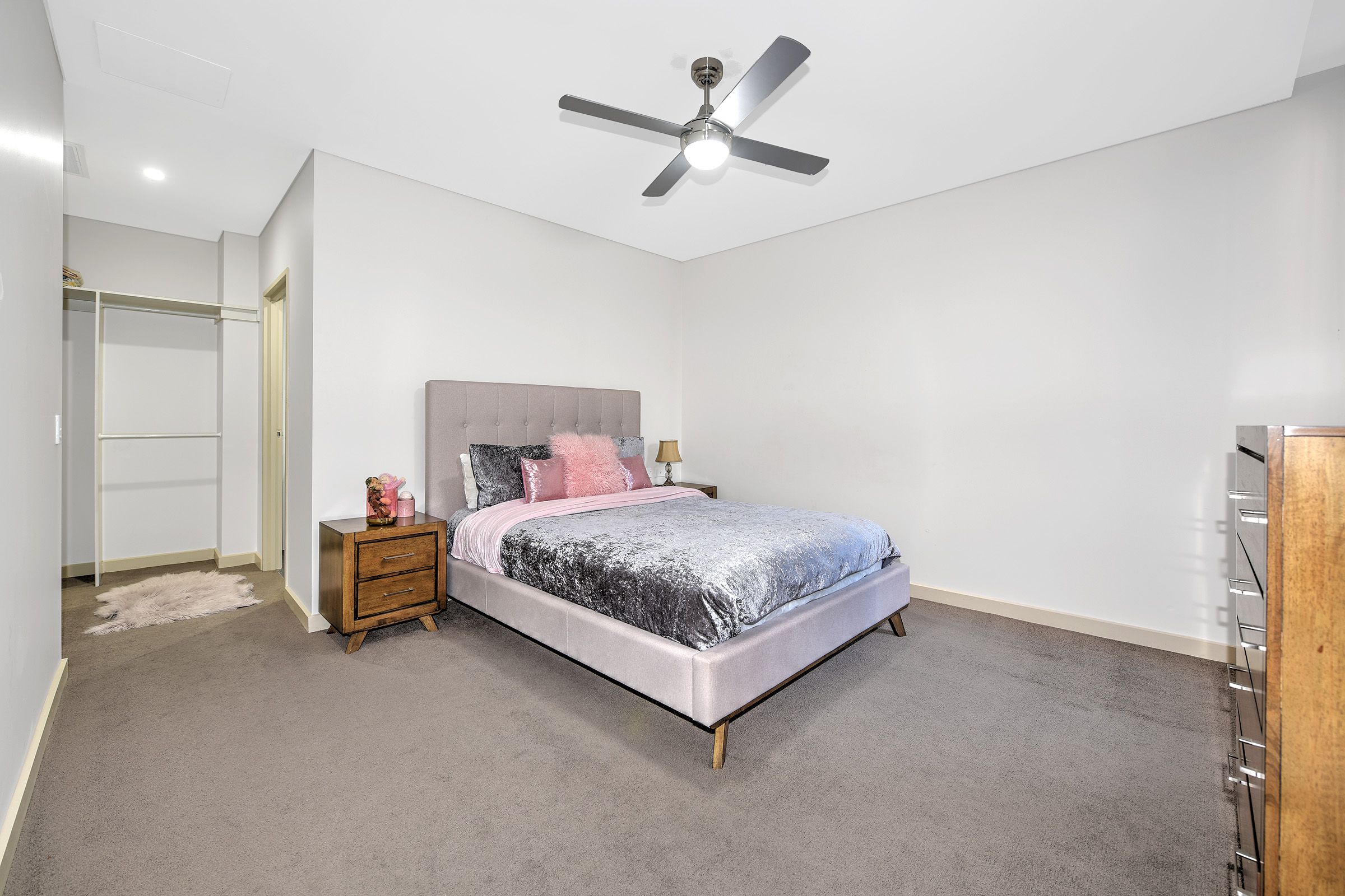 4/3A Byer Street — photo 5 of 10