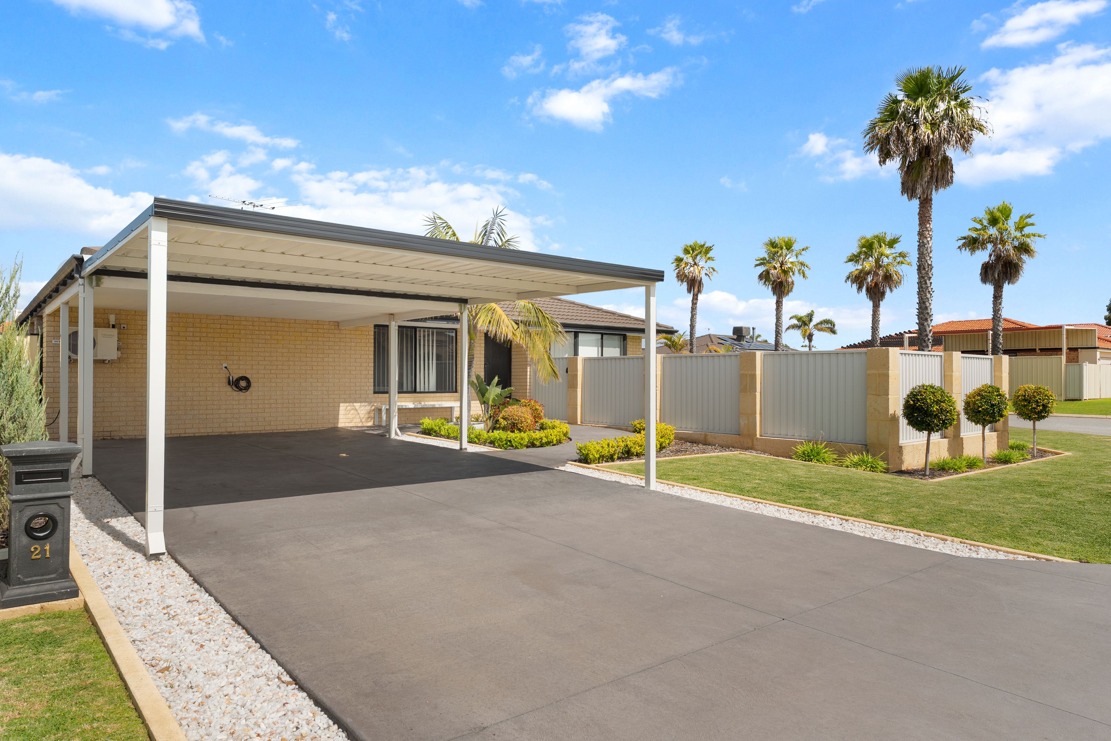 21 Shoalhaven Place, Waikiki, WA 6169