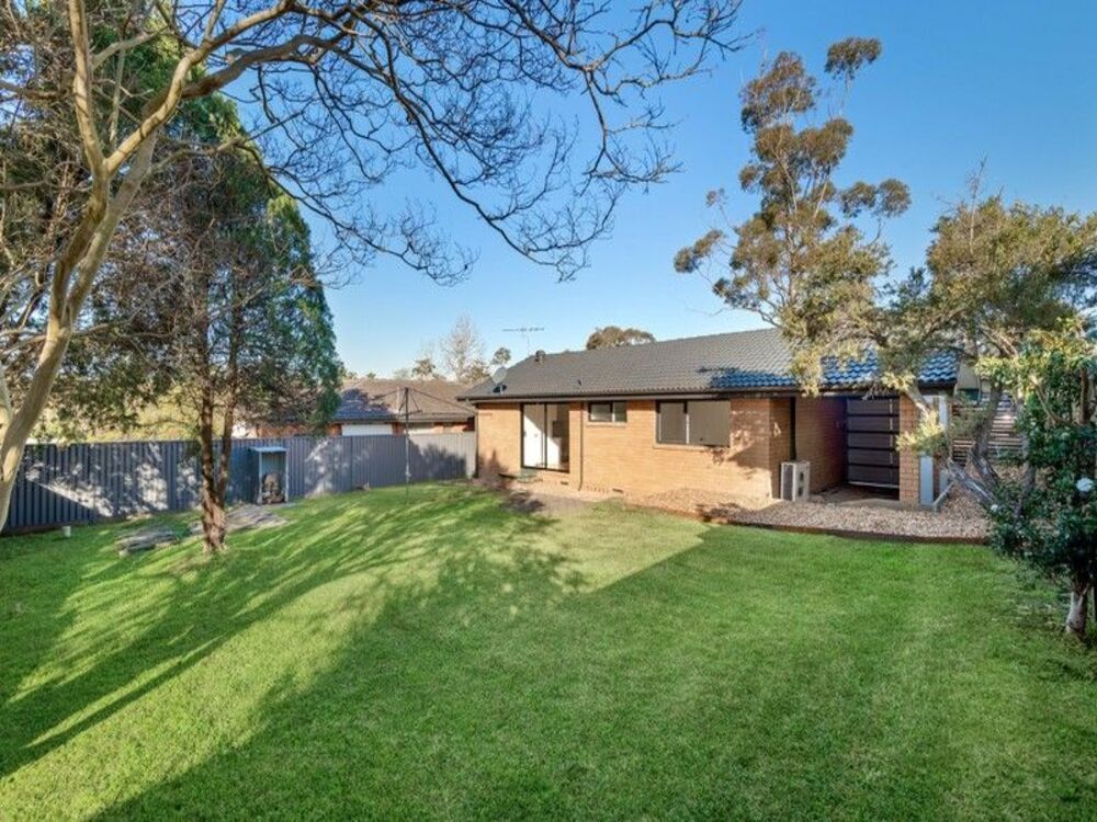 30 Poplar Crescent, Bradbury, NSW 2560