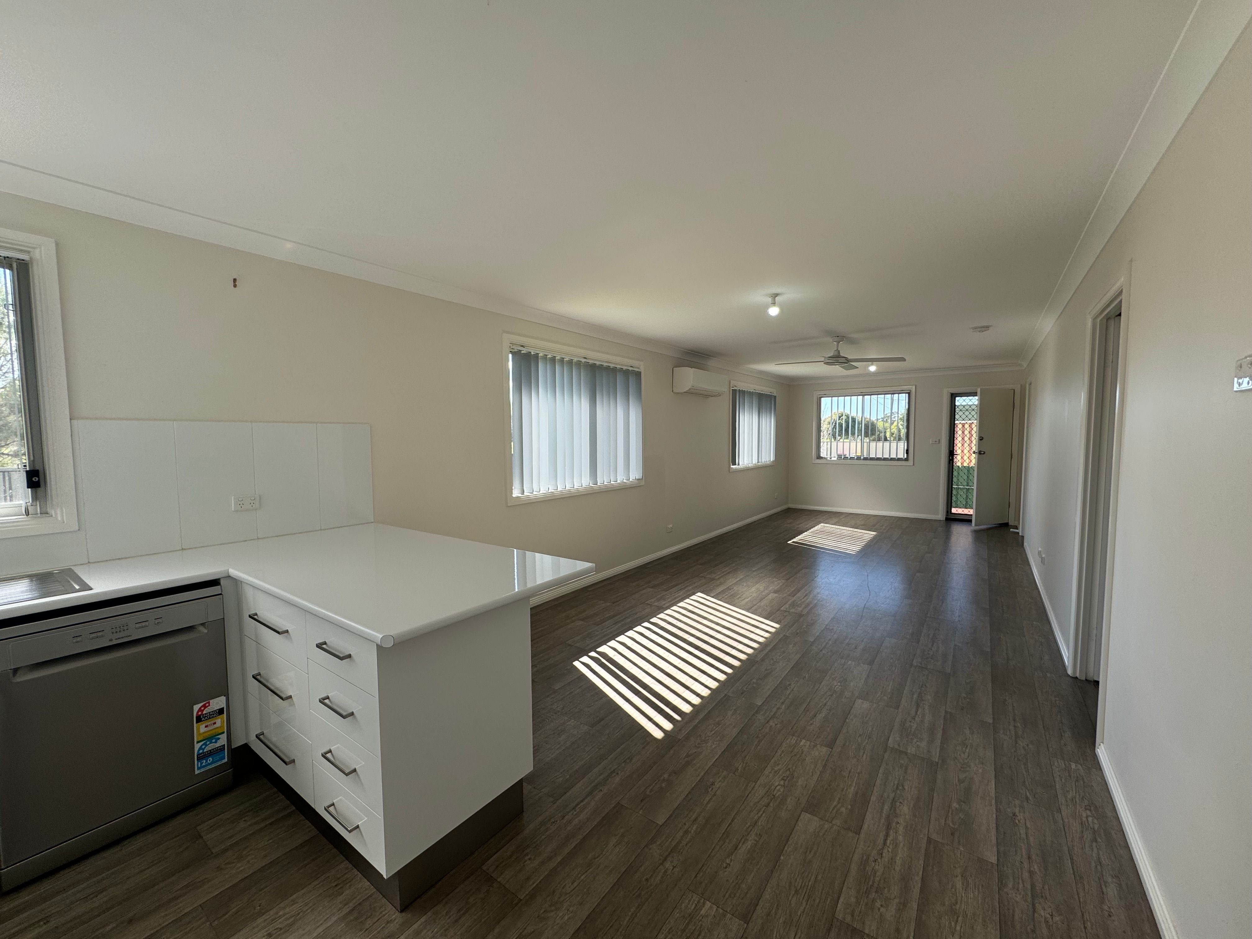 3/4 Powter Street, Parkes, NSW 2870
