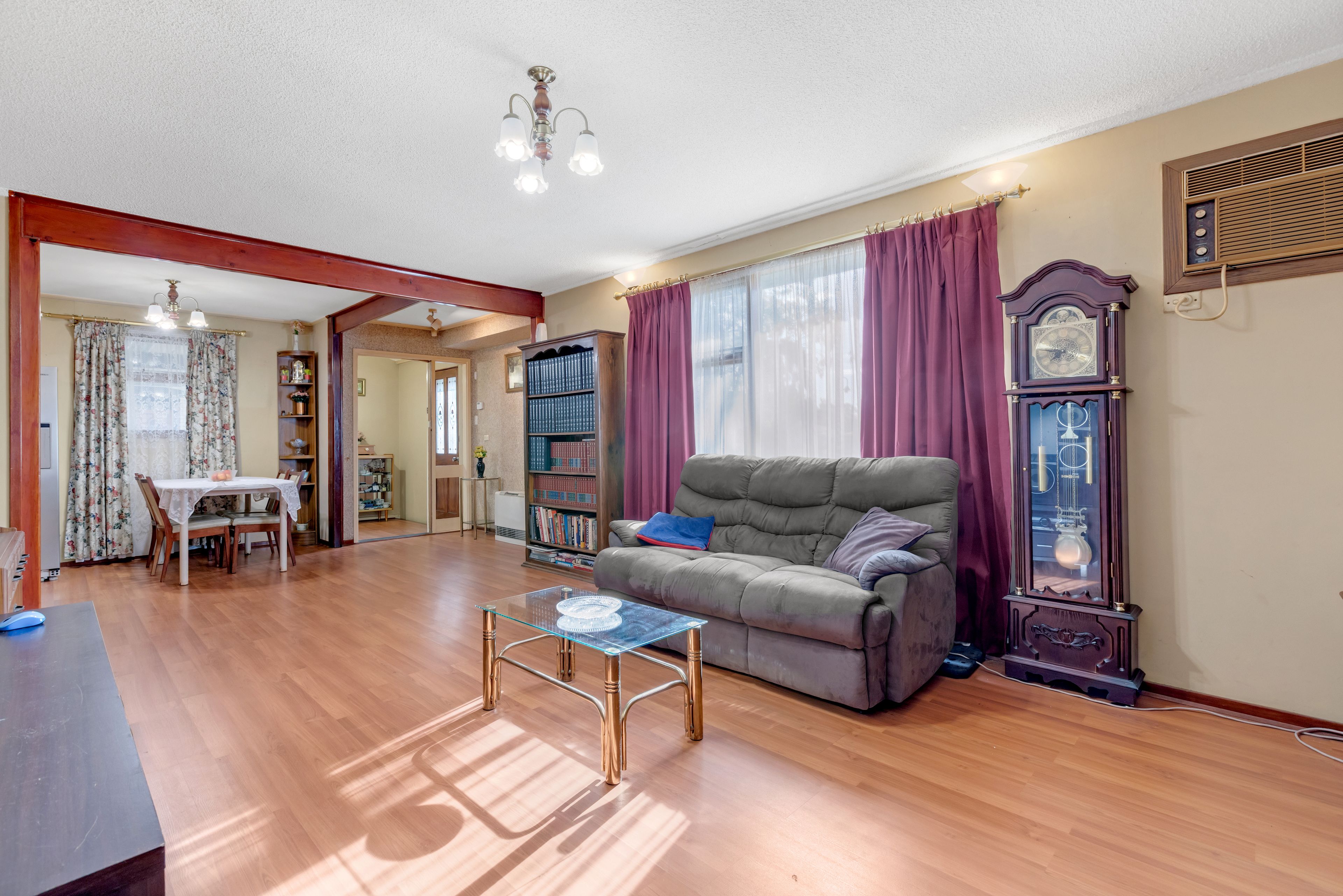 14 Haslam Crescent — photo 10 of 26