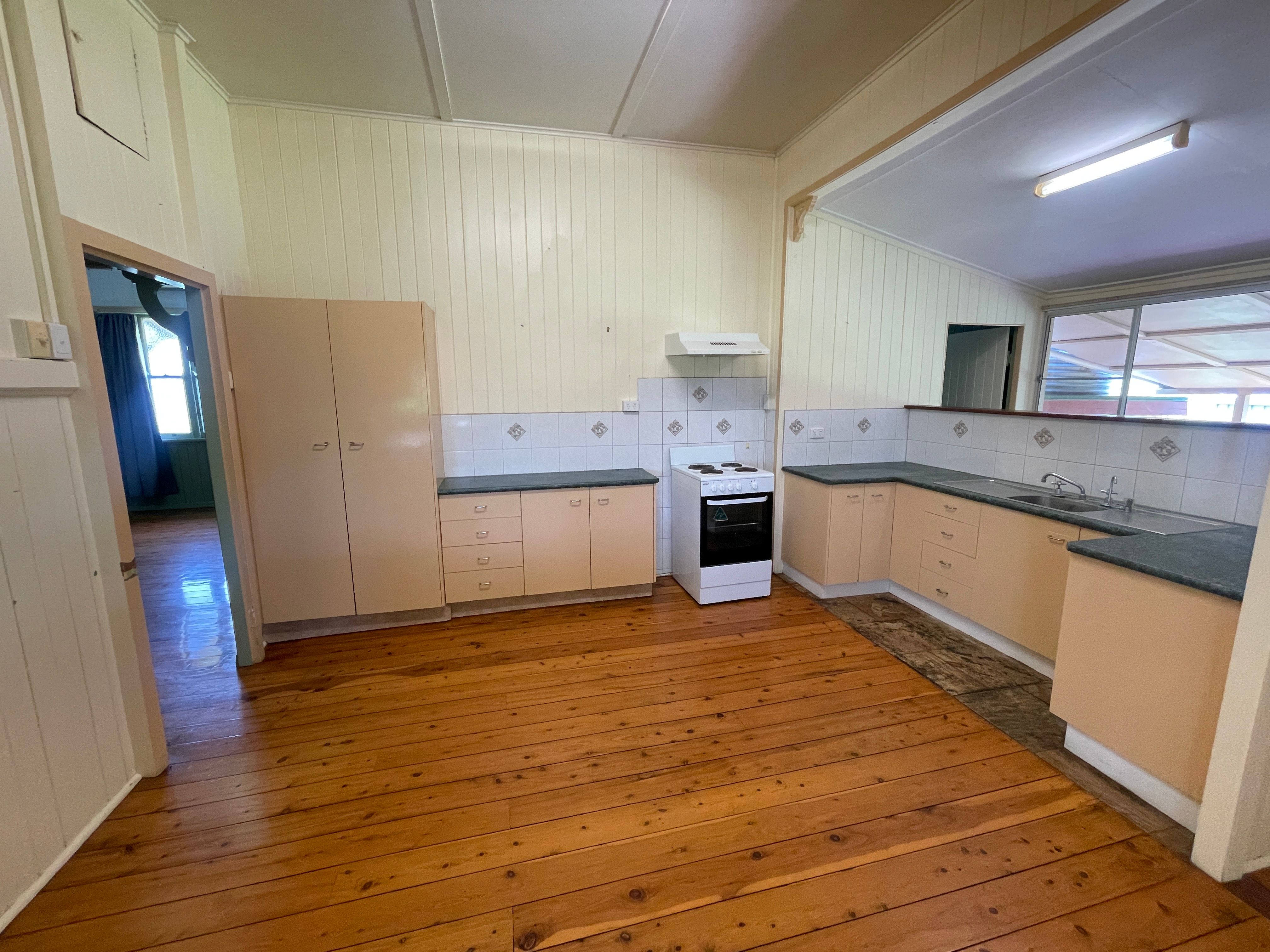 4452 Gore Highway, Yarranlea, QLD 4356