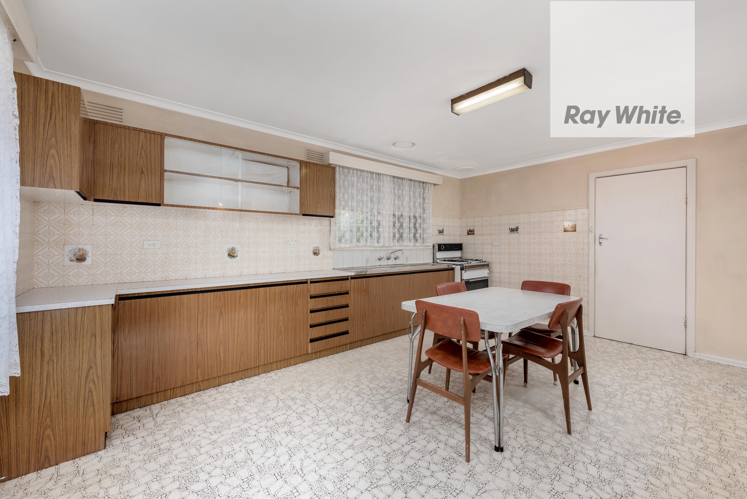 42 Sharpes Road, Watsonia North, VIC 3087