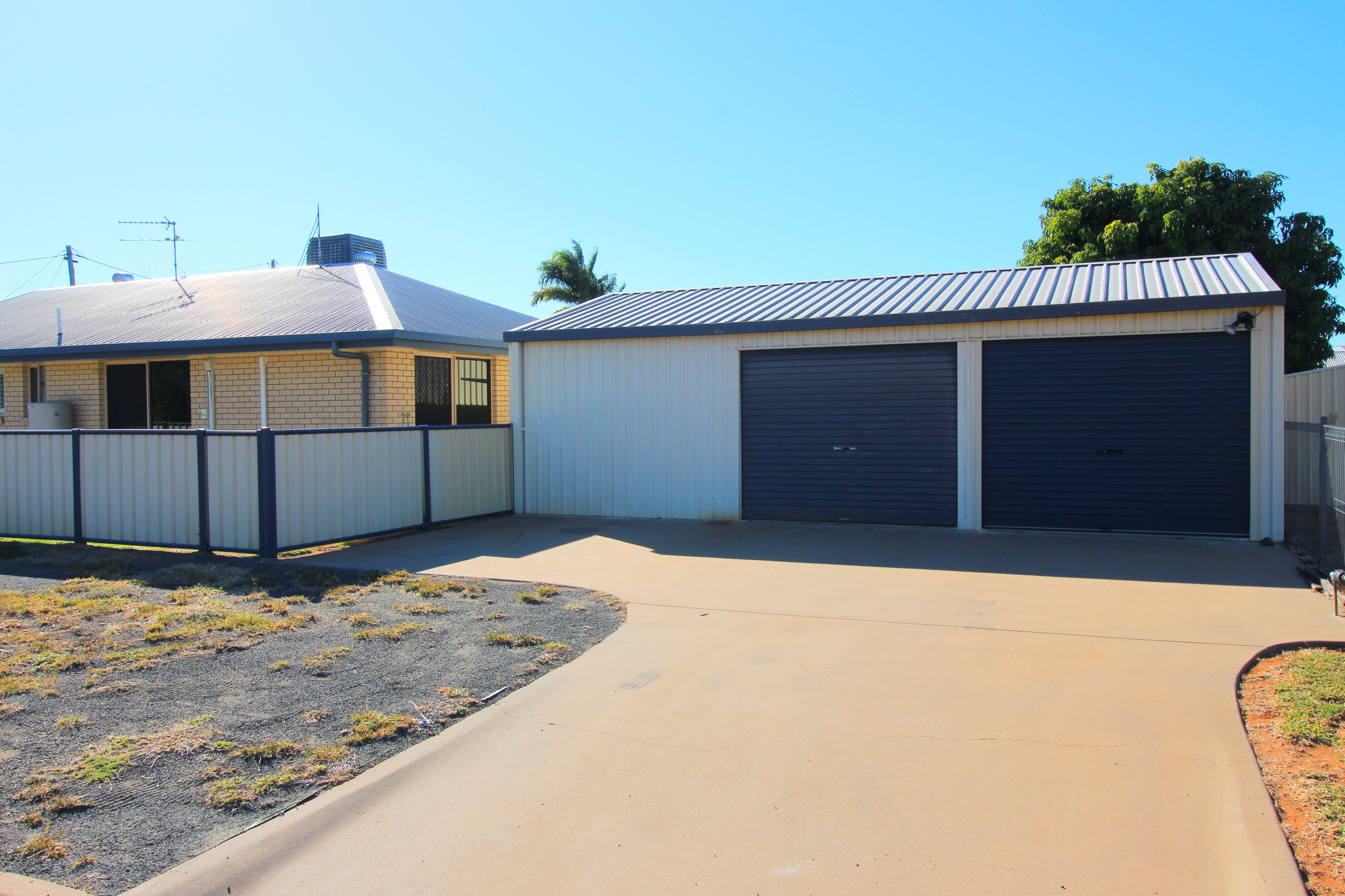 8 Stephanie Court, Emerald, QLD 4720