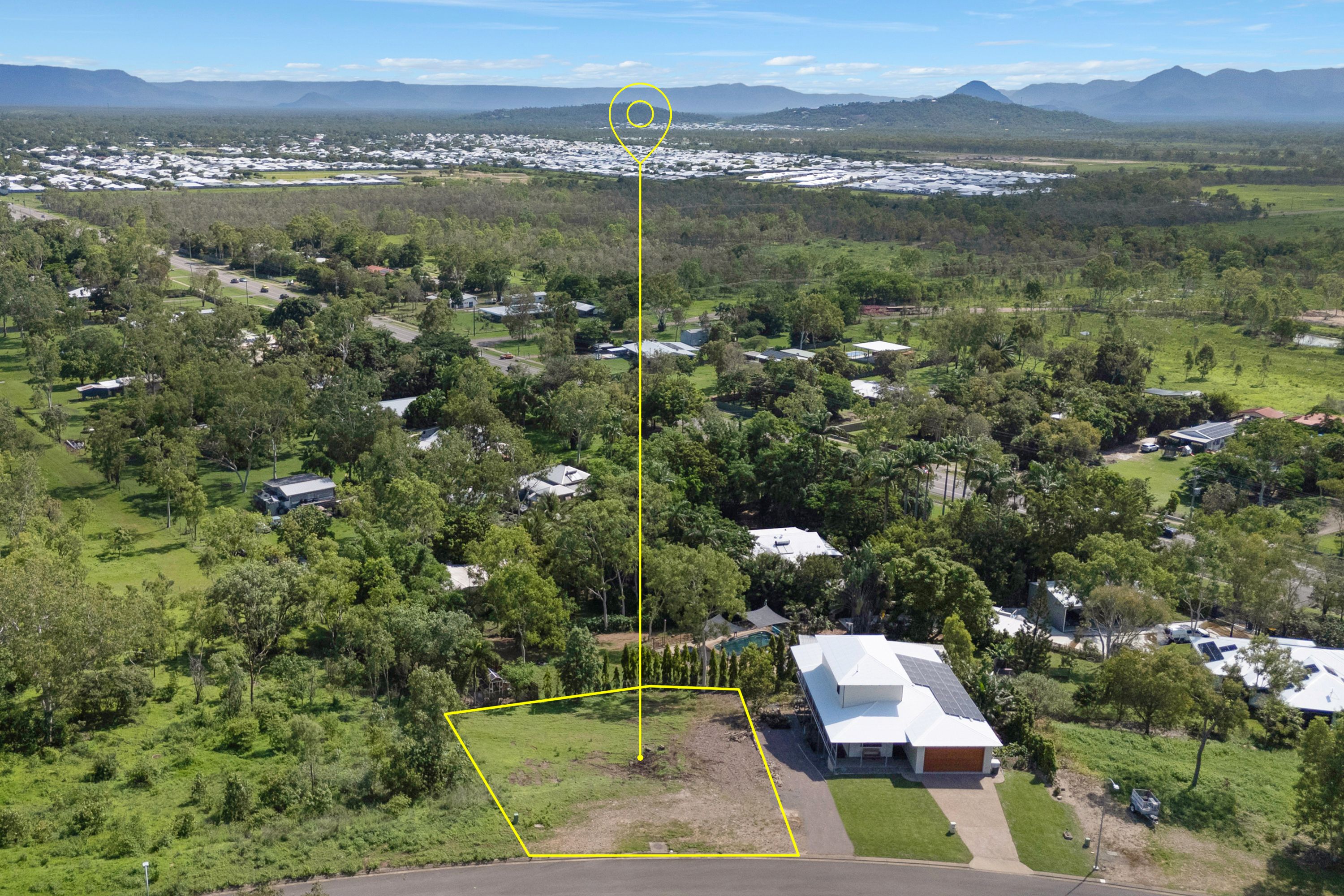41 Deedes Crescent, Bushland Beach, QLD 4818