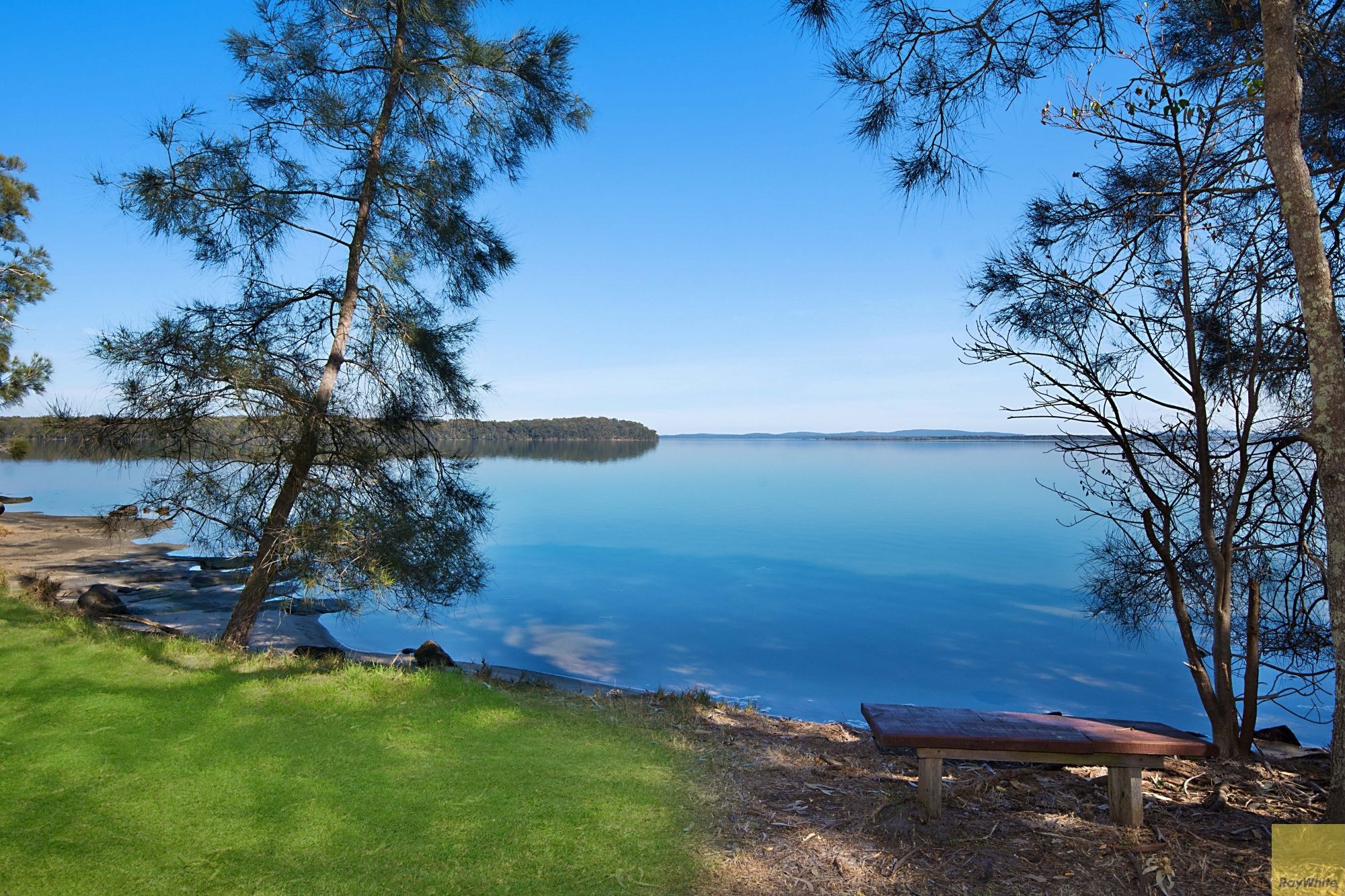 131 Lakes Boulevard, Wooloweyah, NSW 2464