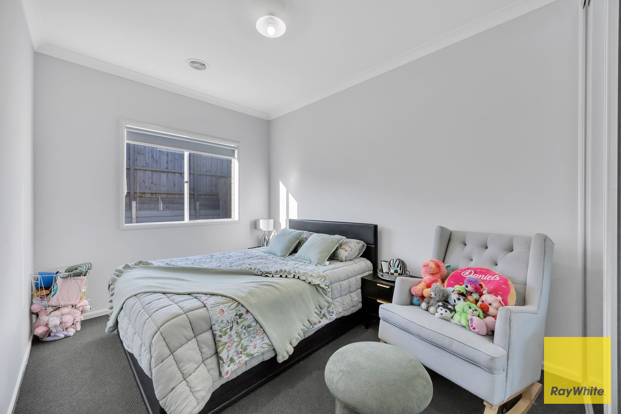 131 Arrowsmith Street — photo 8 of 24