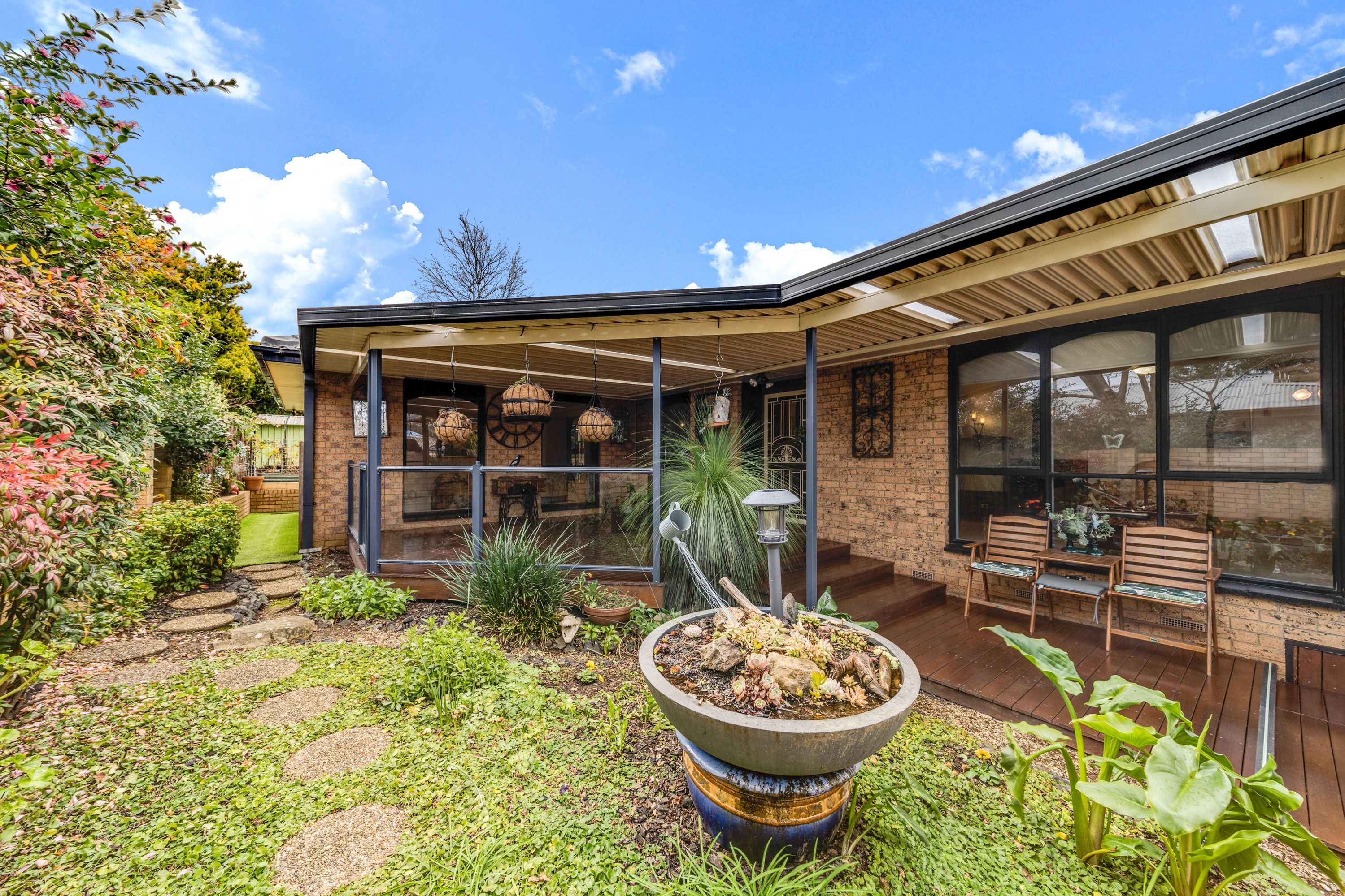5 Rouse Place, Charnwood, ACT 2615