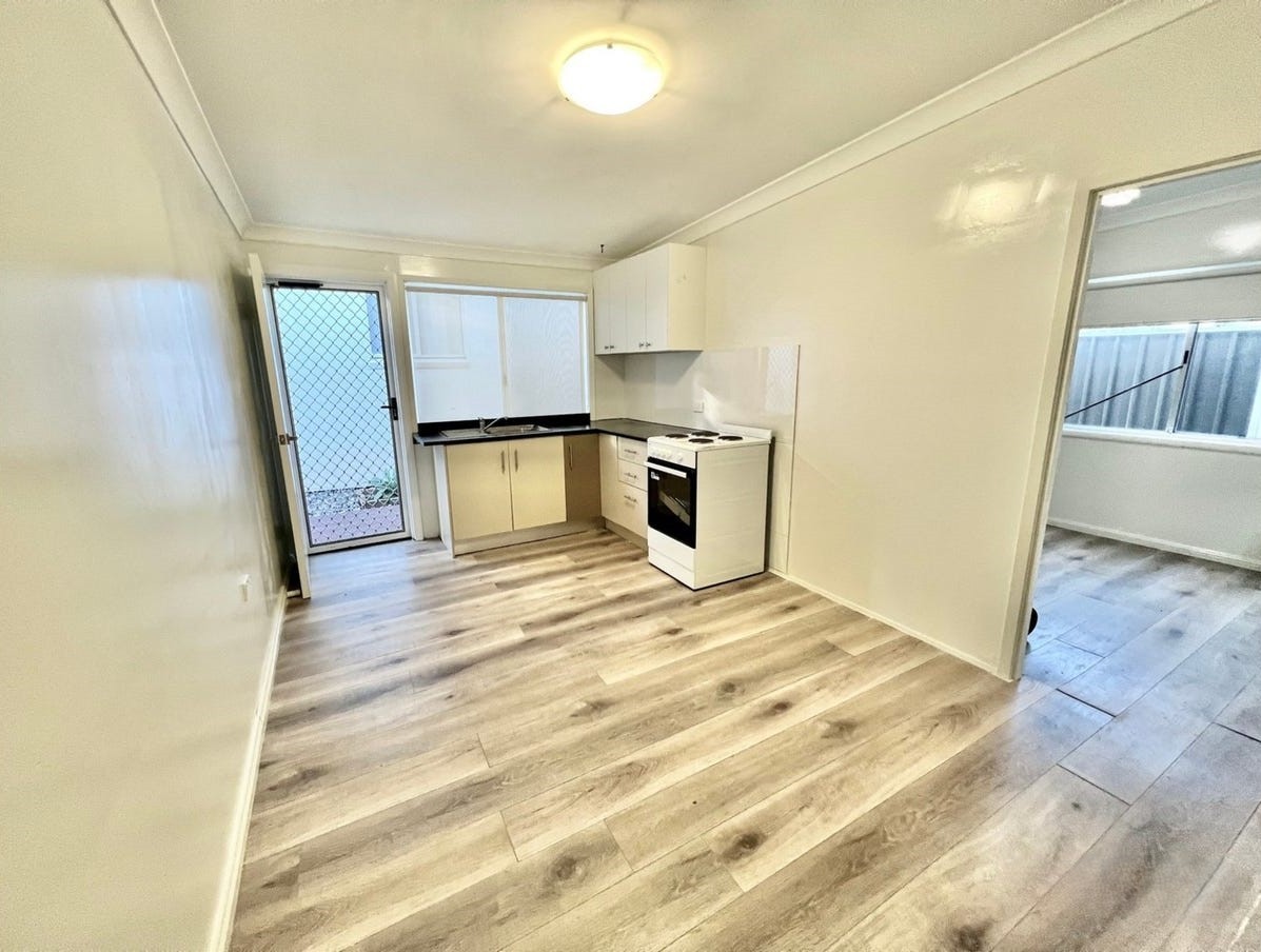 16C Hennesy Crescent, Shalvey, NSW 2770