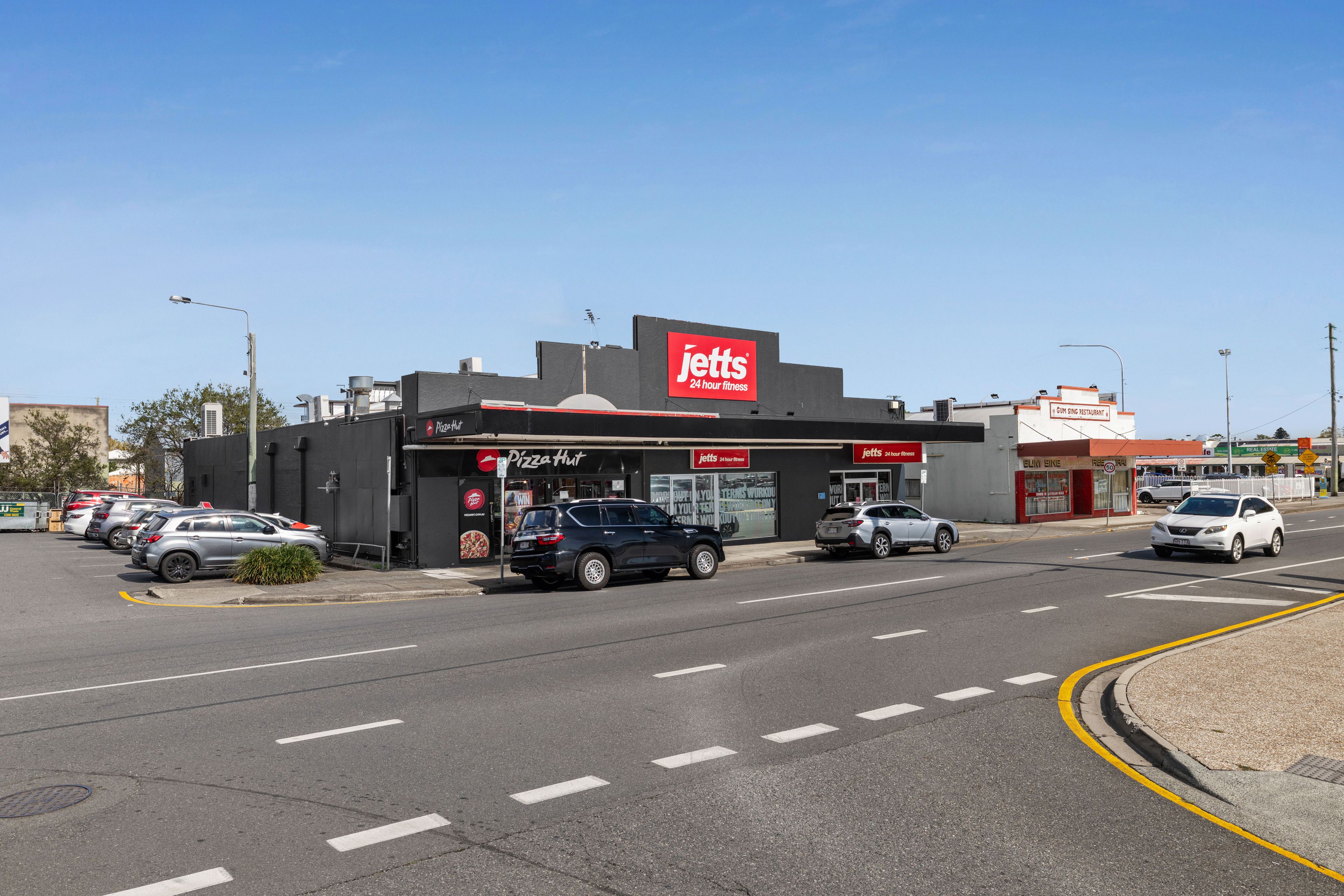 100 Tingal Road, Wynnum, QLD 4178