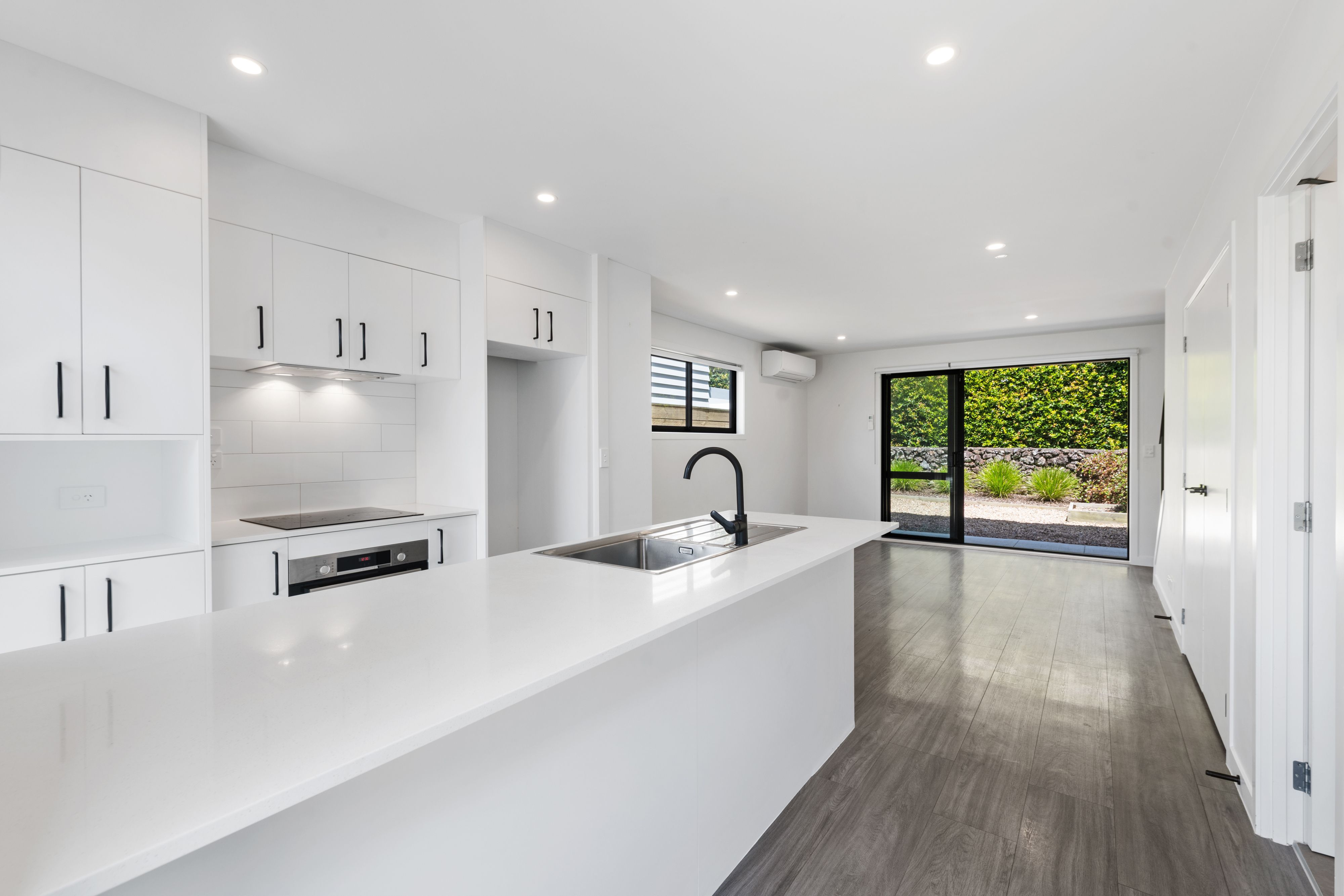 26 Whakahui Lane, Mangere Bridge, Manukau City