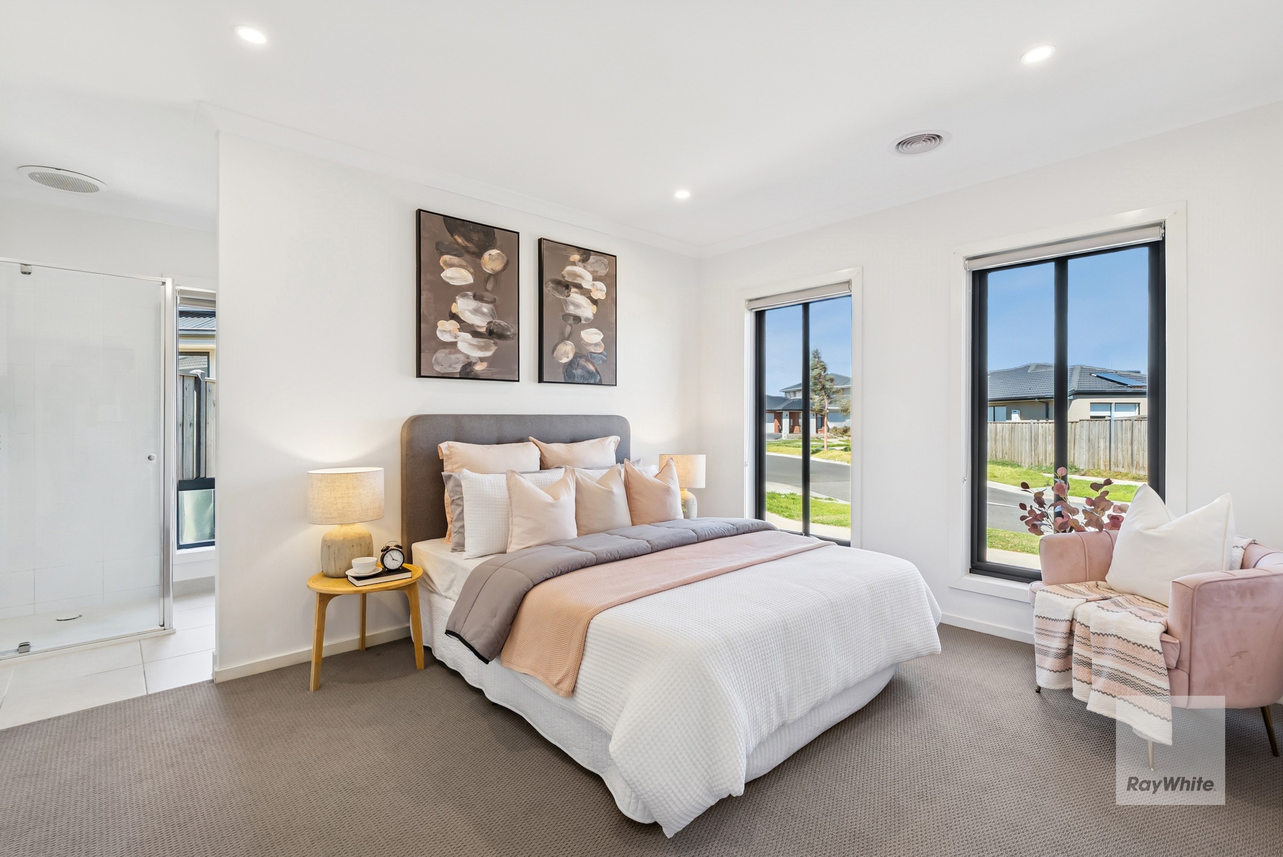 123 Palmdale Crescent, Mambourin, VIC 3024