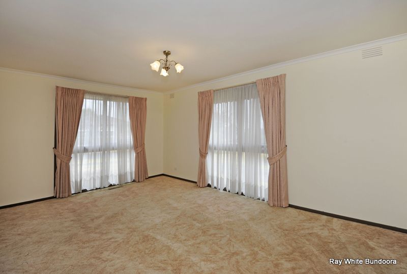 10 Hermitage Crescent, Bundoora, VIC 3083